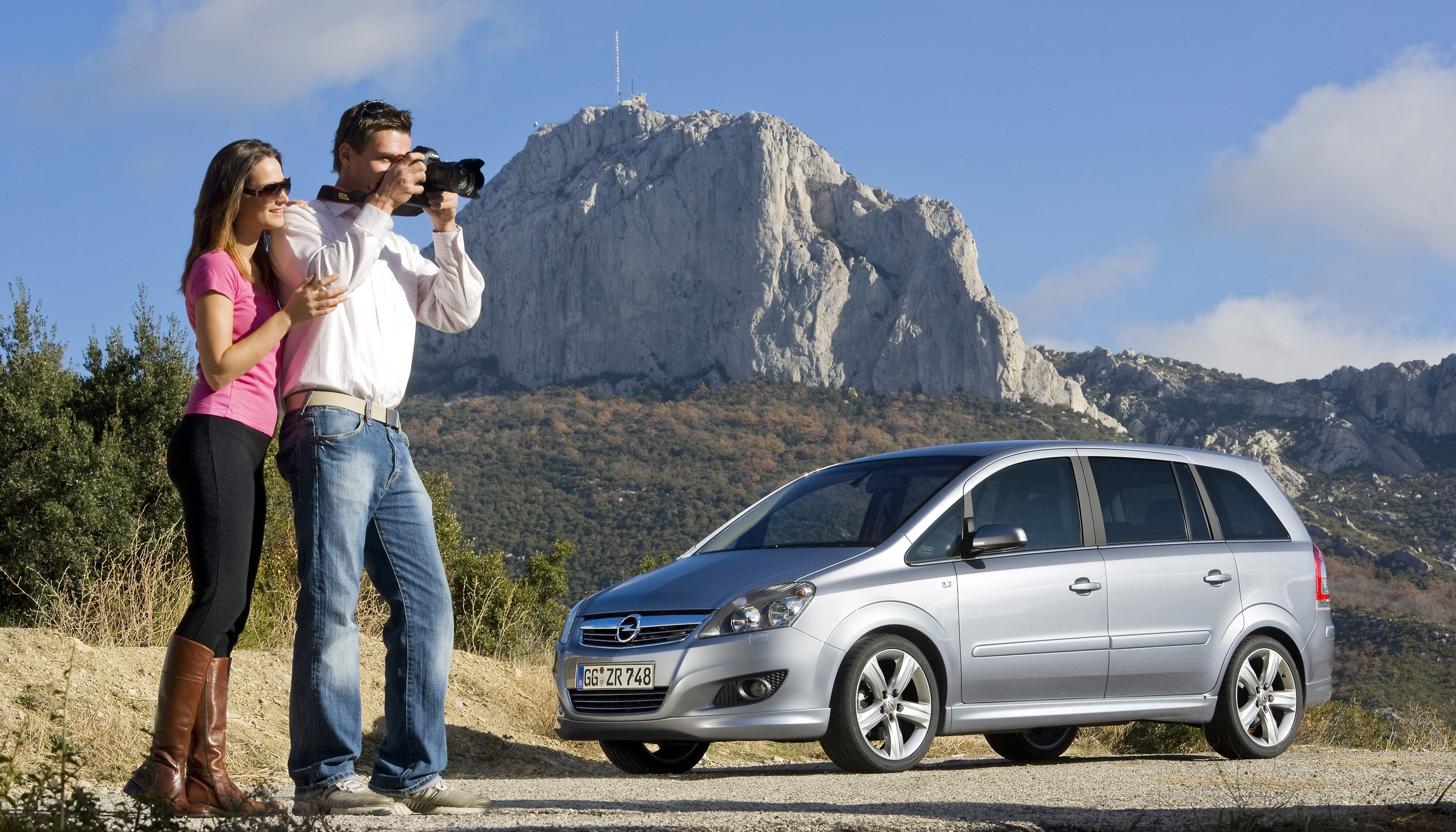 Opel Zafira photo #27