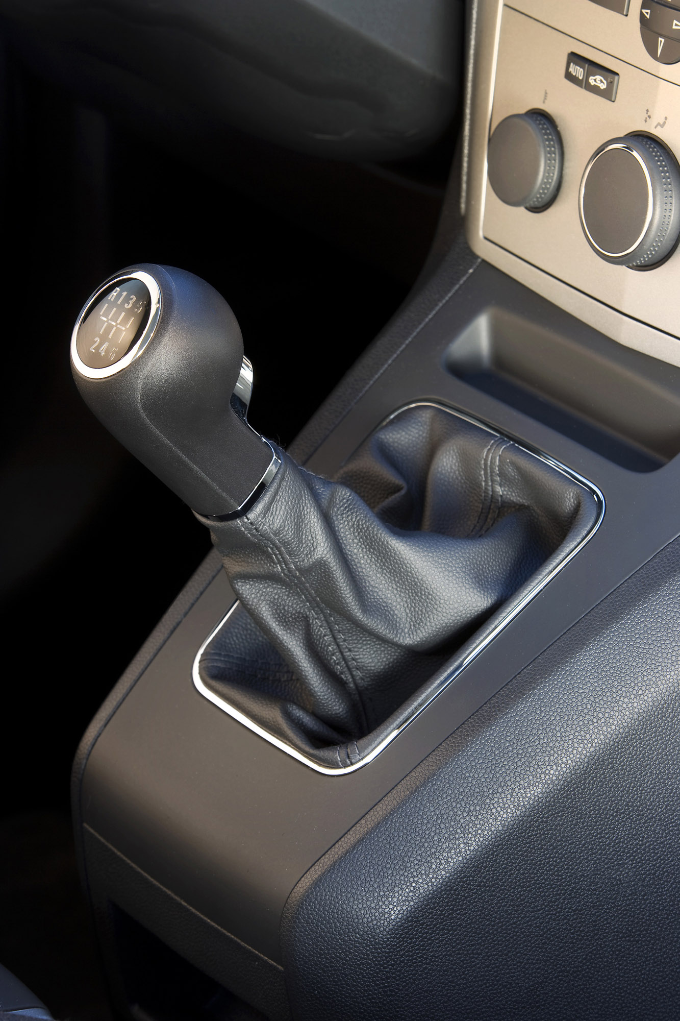 Opel Zafira photo #34