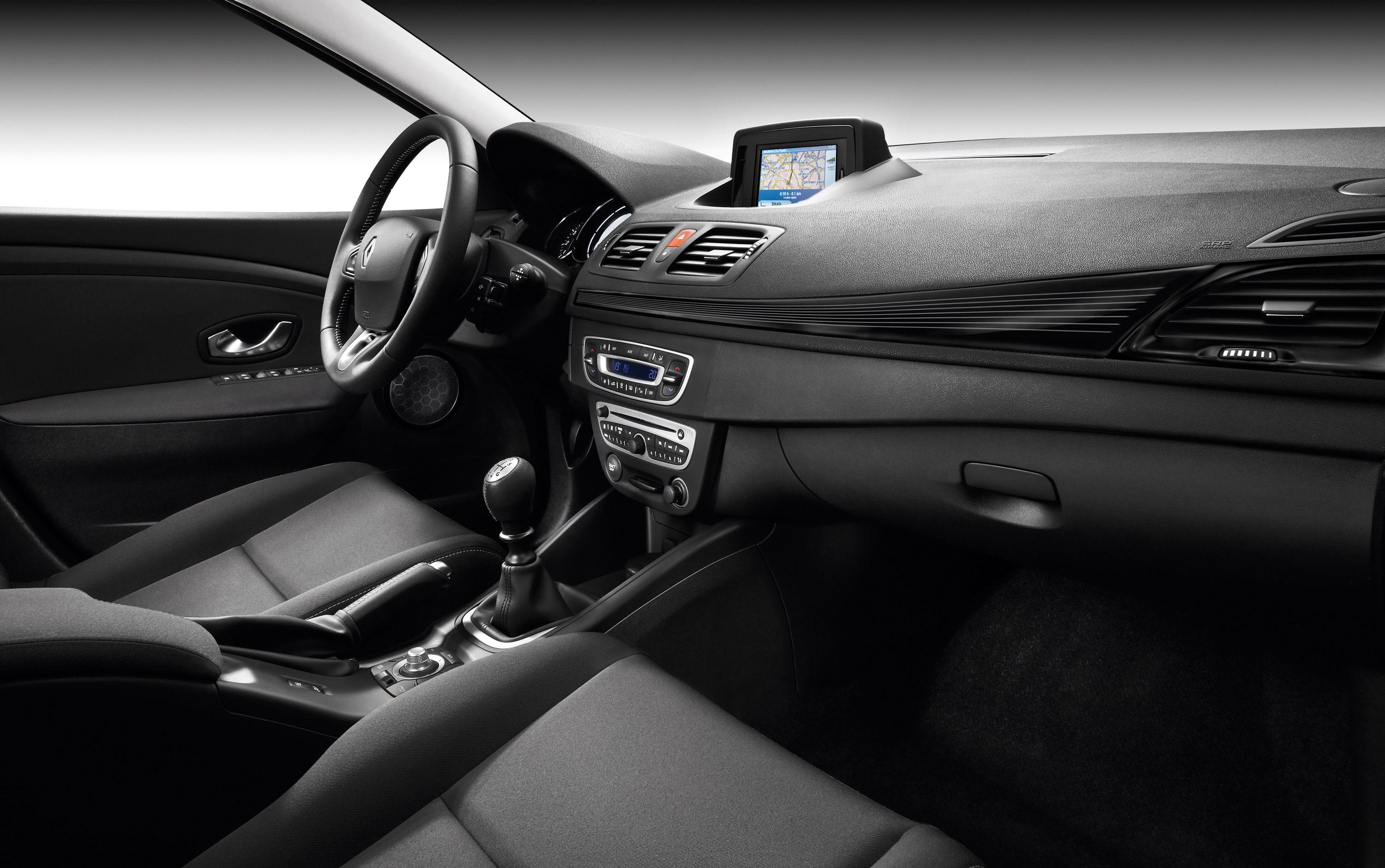 Renault Megane photo #24