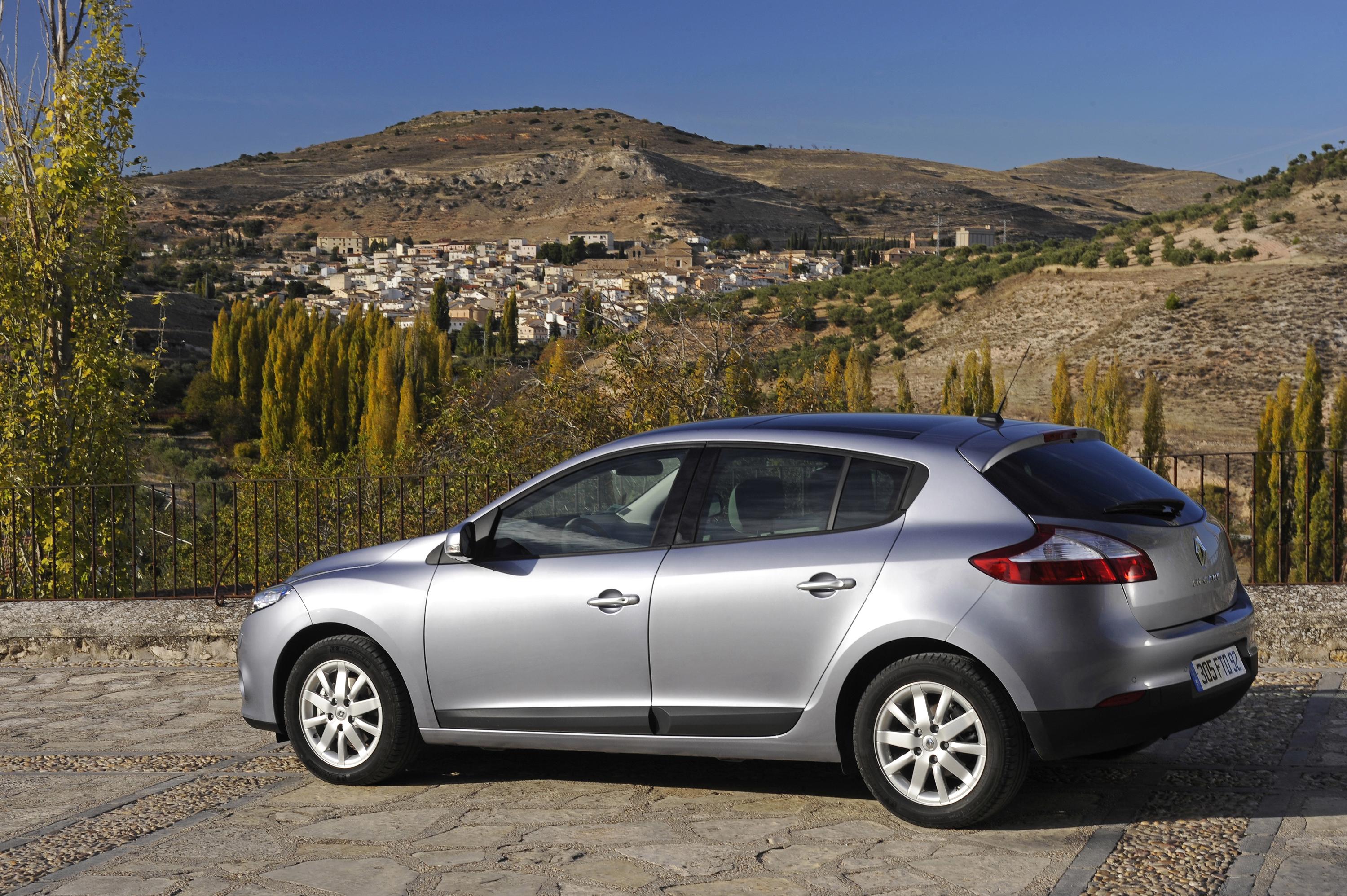 Renault Megane photo #37