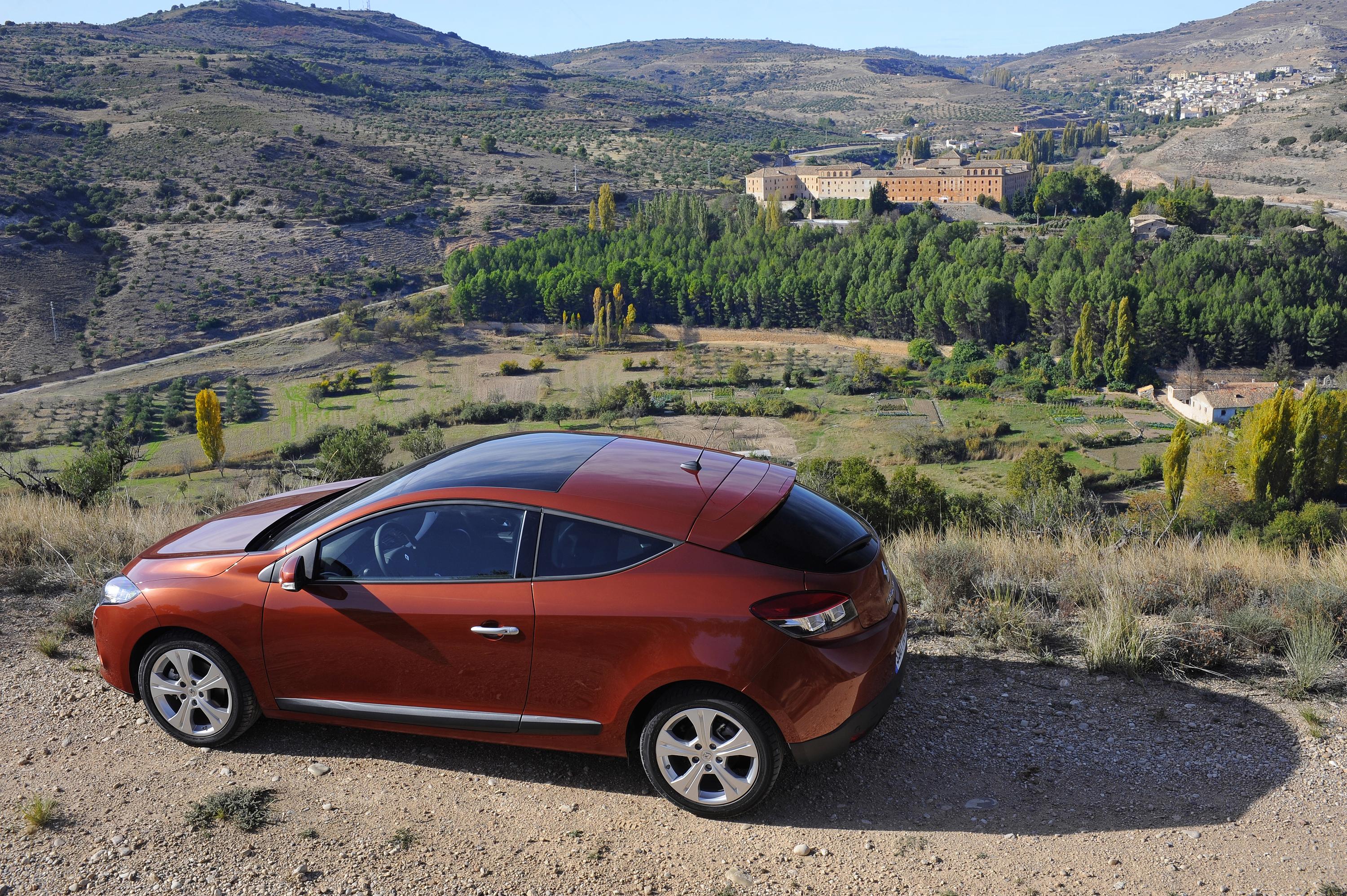 Renault Megane photo #46