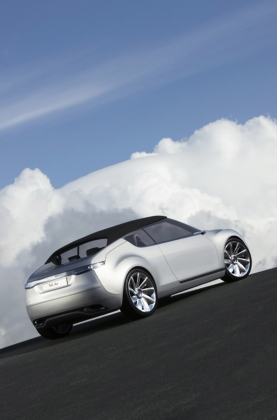 Saab 9-X Air Concept photo #24