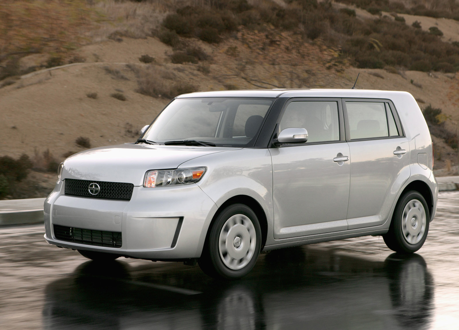 Scion xB photo #15