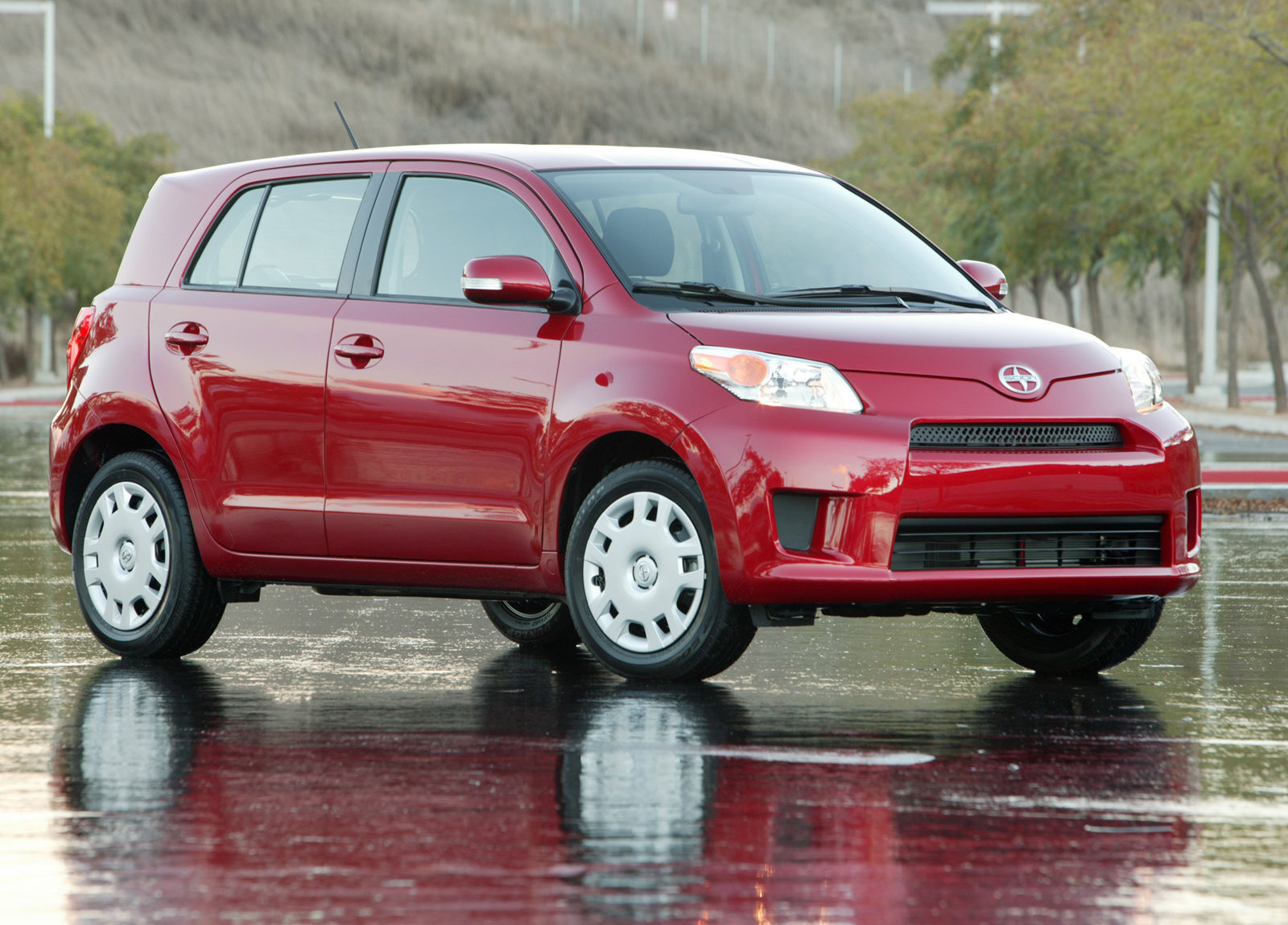 Scion xD photo #17