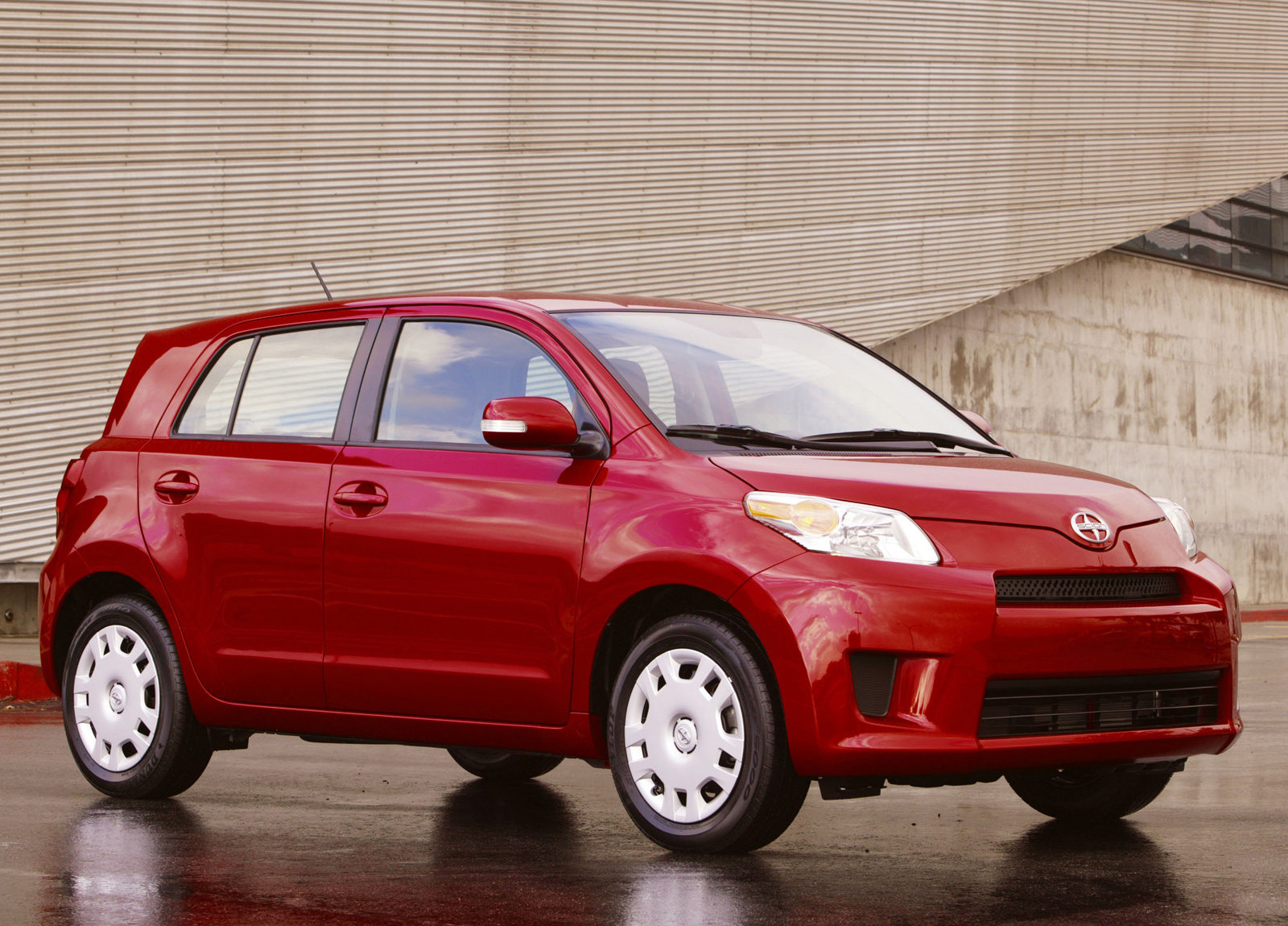 Scion xD photo #18