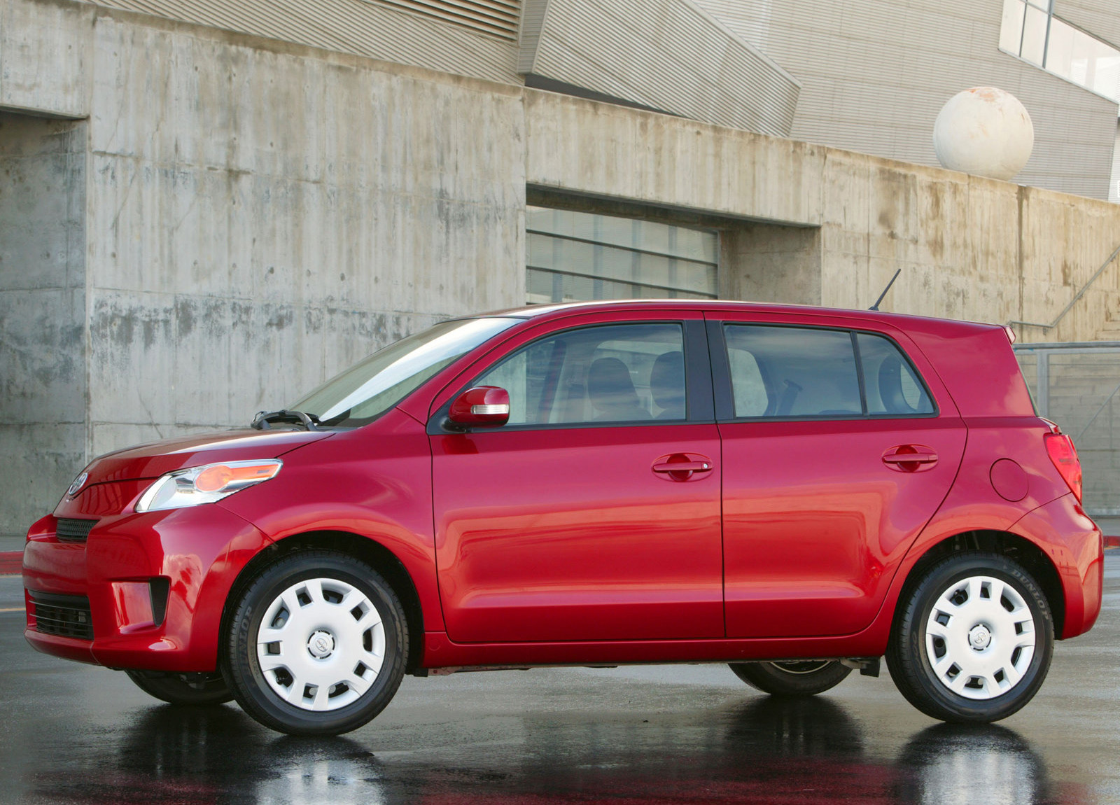 Scion xD photo #19