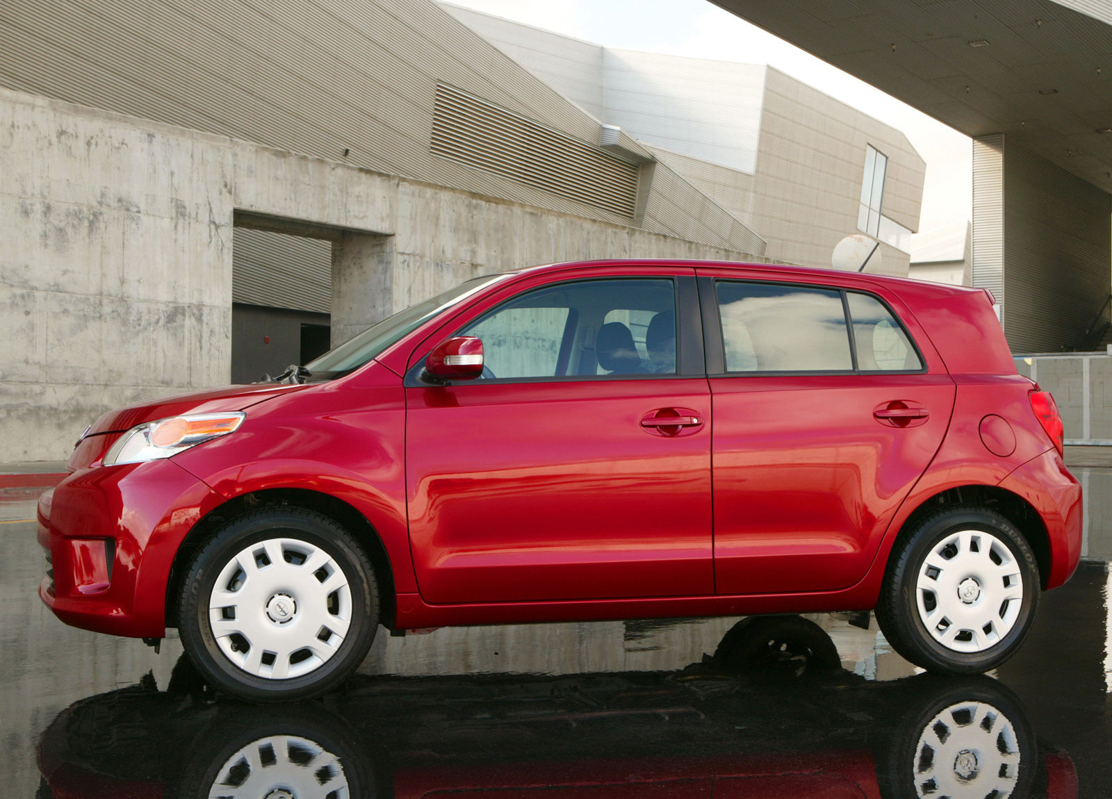 Scion xD photo #20