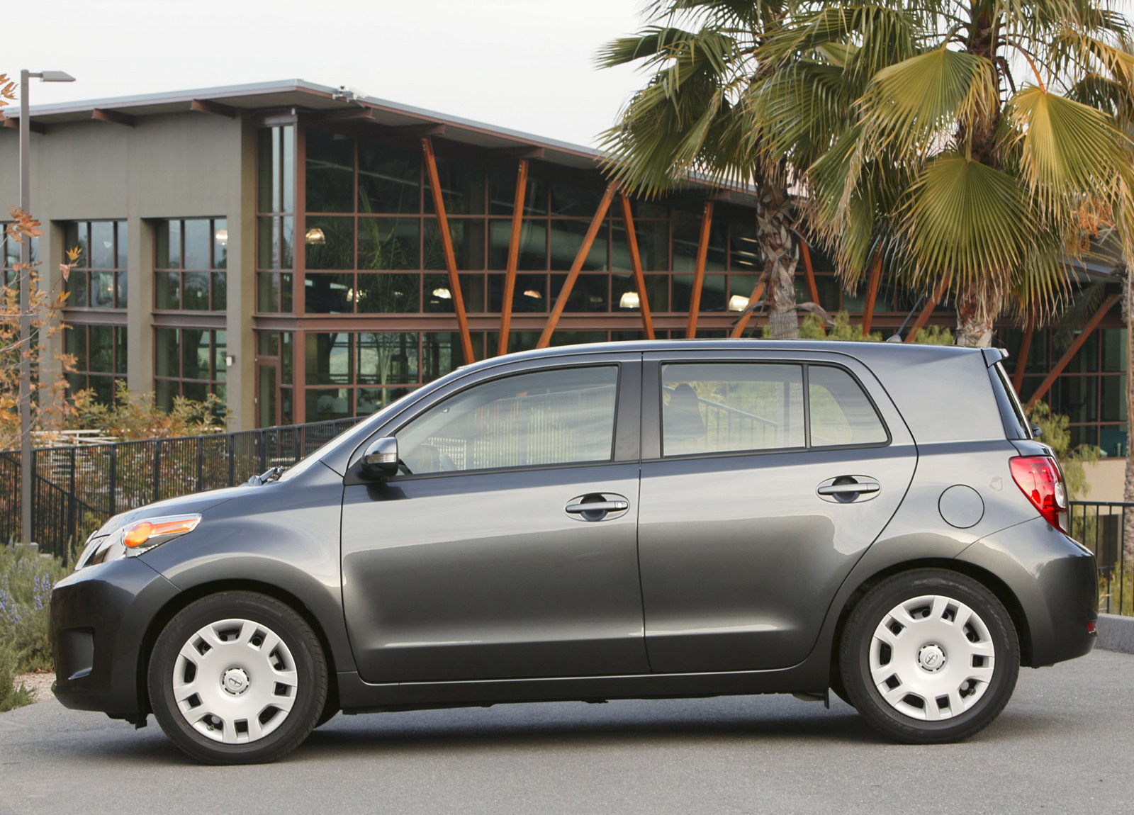 Scion xD photo #29