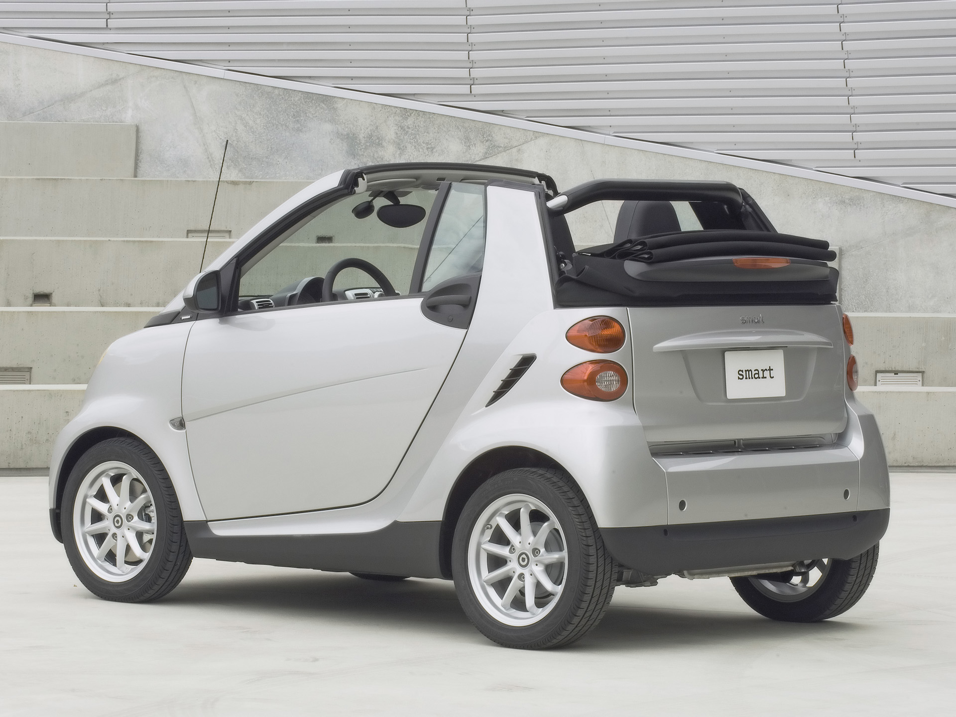 Smart ForTwo Passion Cabrio photo #16