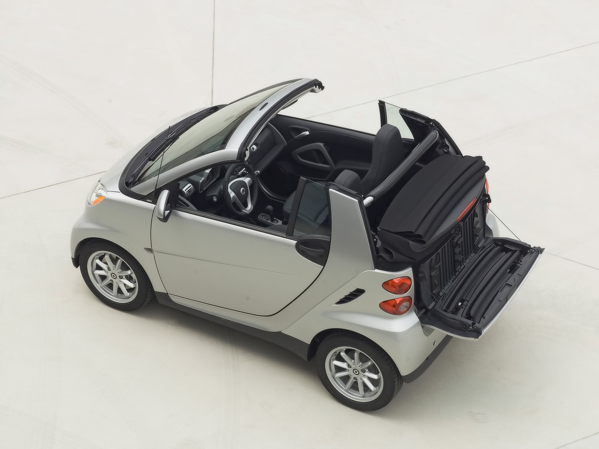 Smart ForTwo Passion Cabrio photo #17