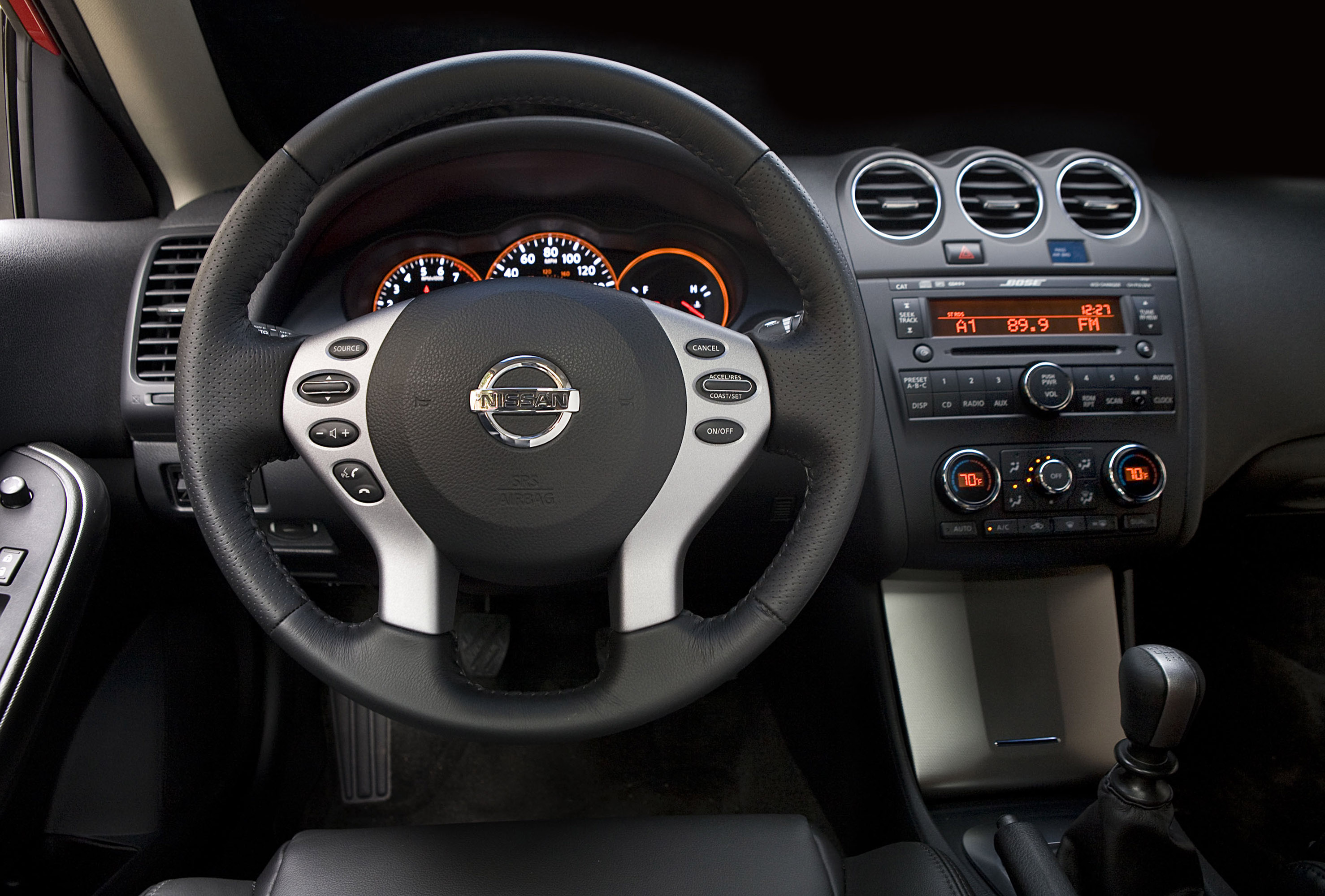 Altima Coupe photo #16