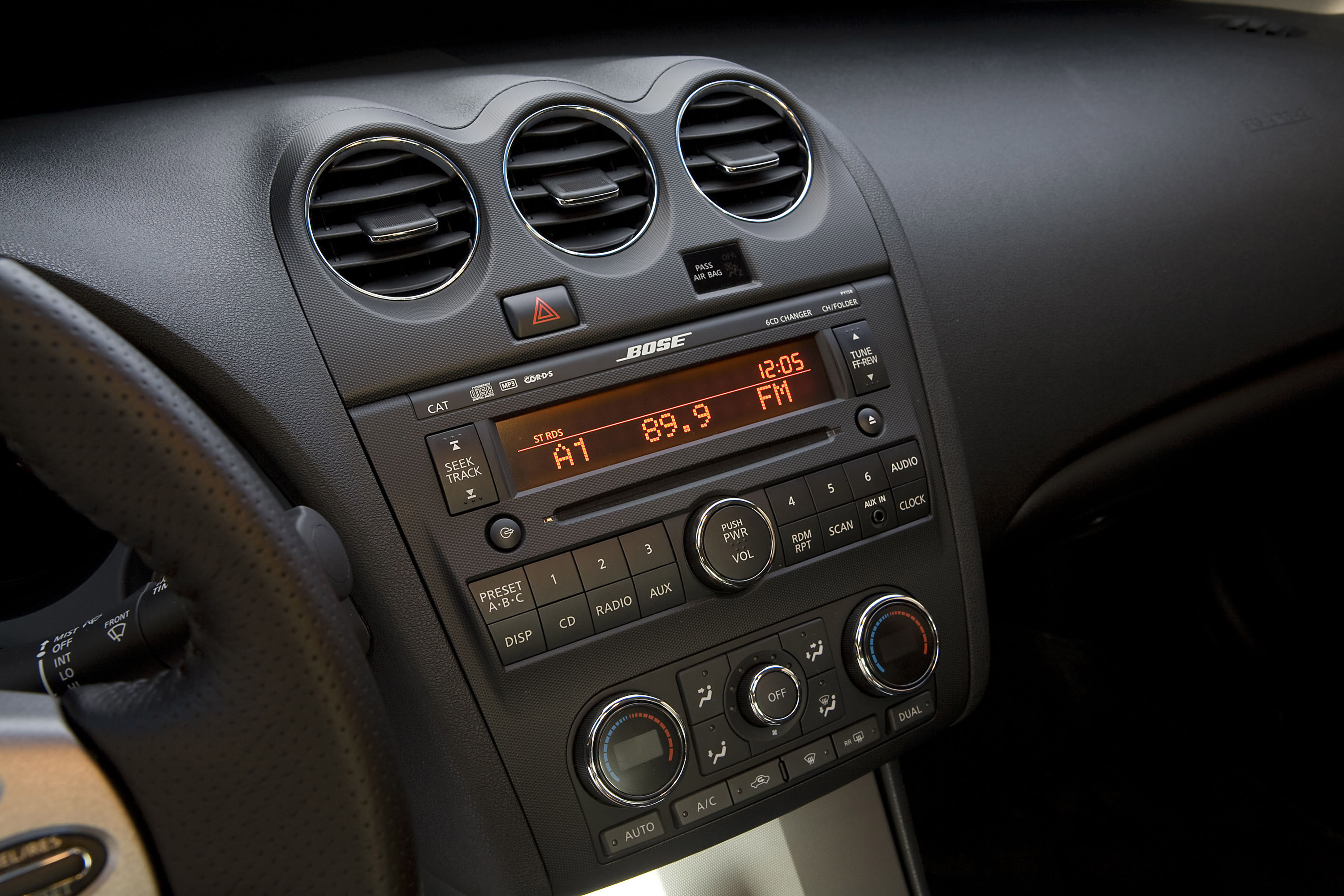Altima Coupe photo #18