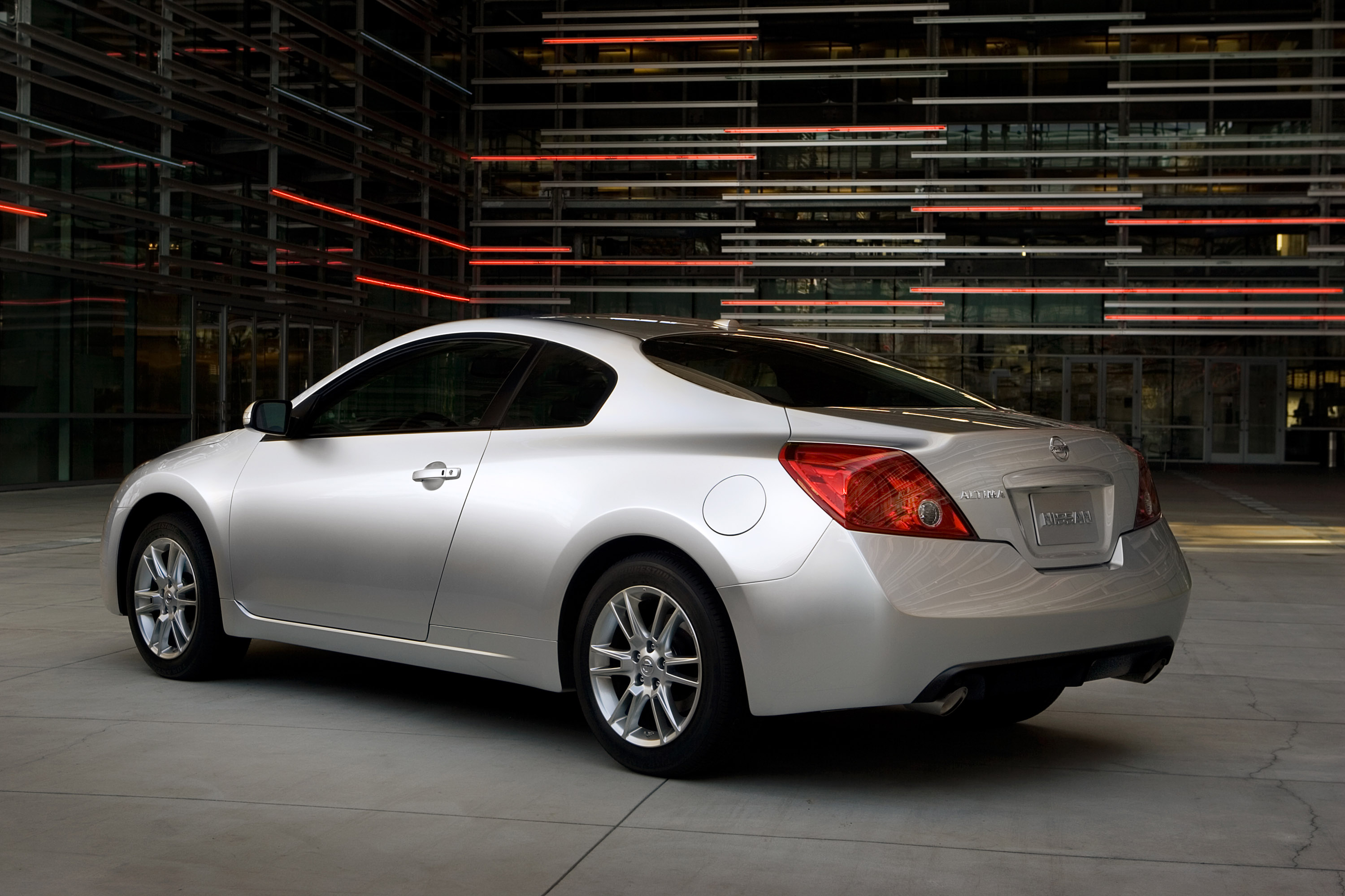 Altima Coupe photo #22