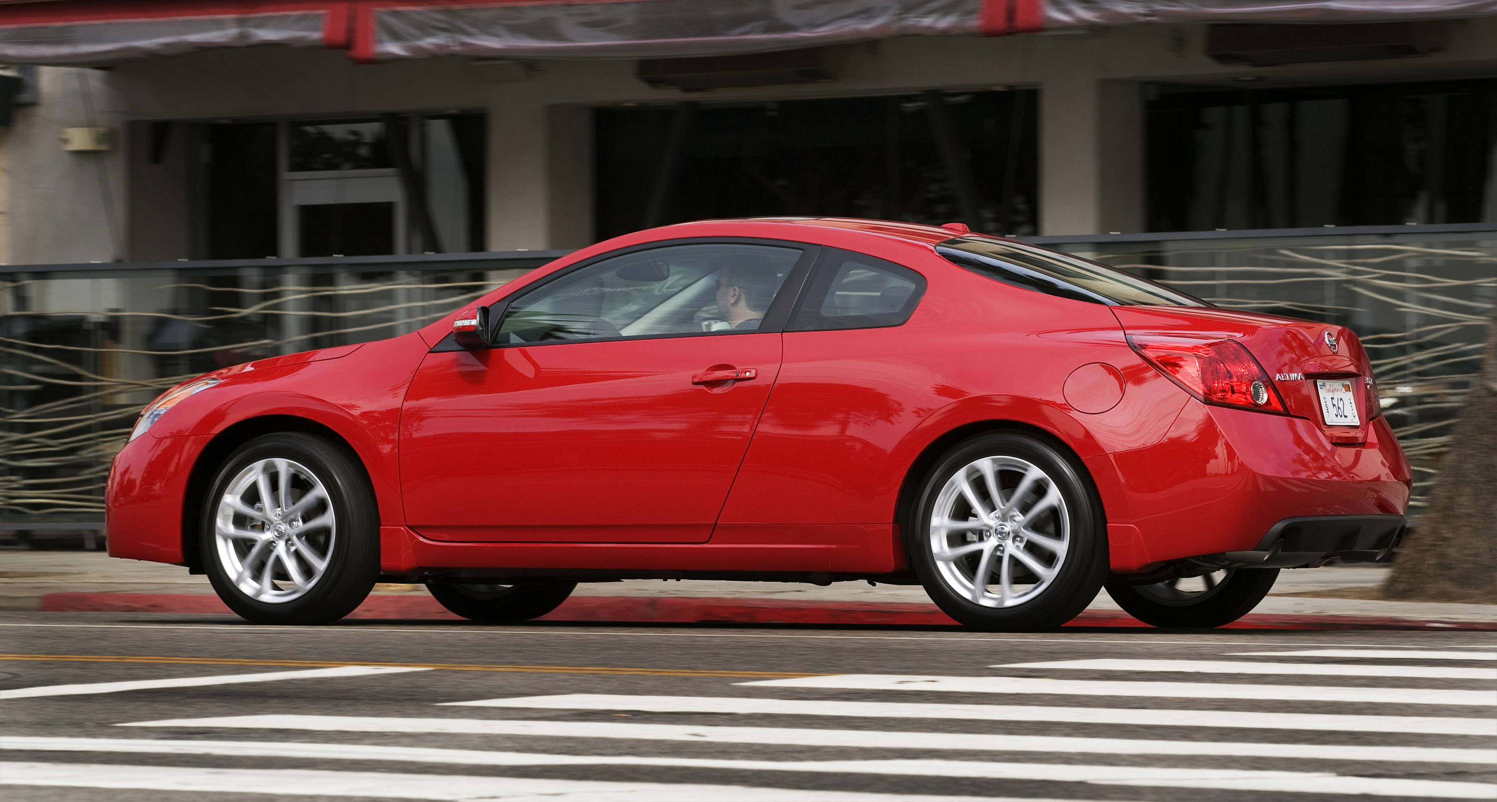 Altima Coupe photo #24