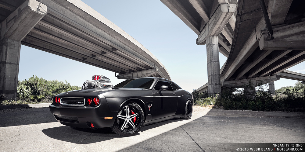 CULT Dodge Challenger SRT8 photo #2