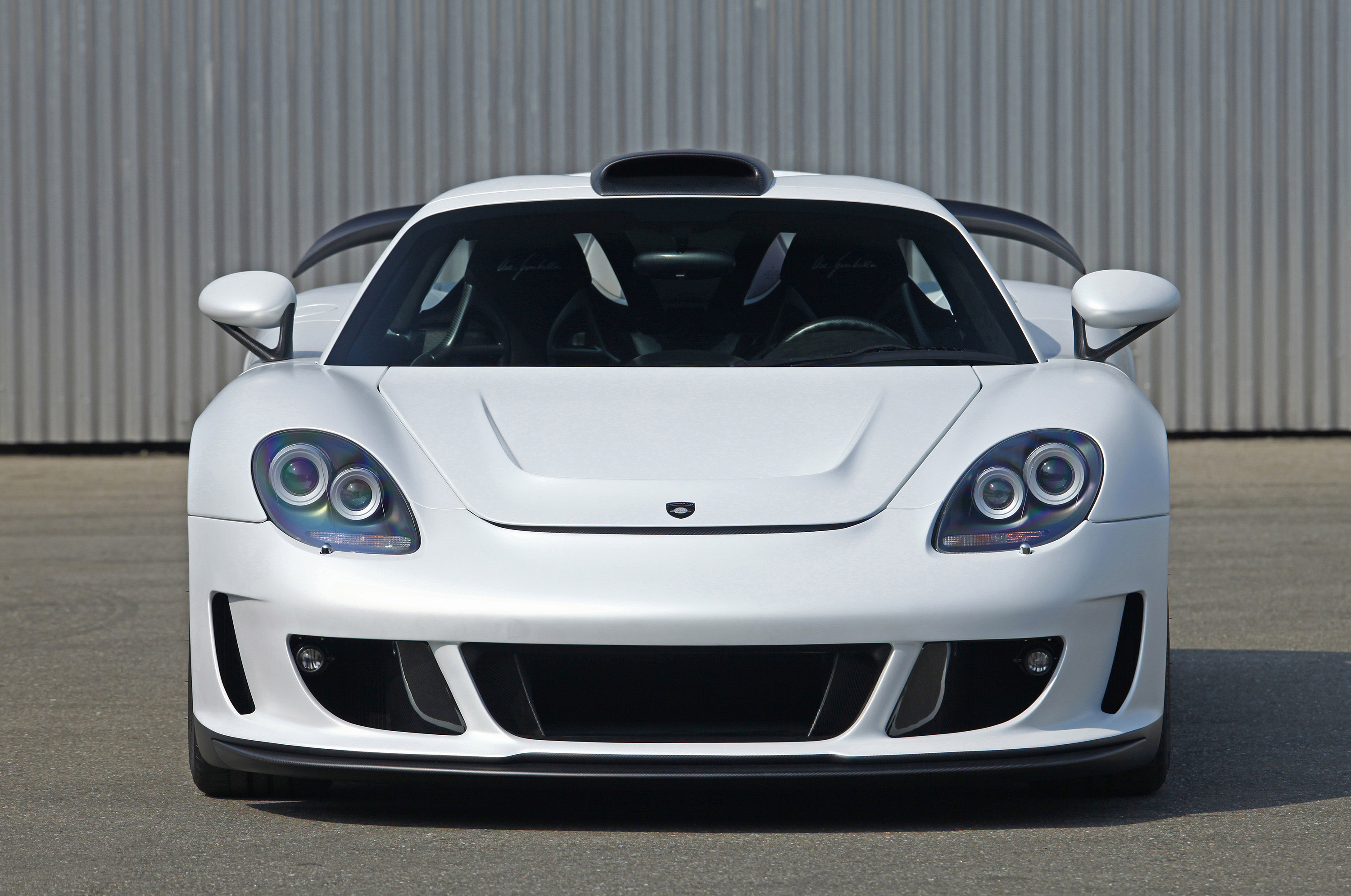 Gemballa Porsche Carrera GT Mirage Carbon Edition photo #1