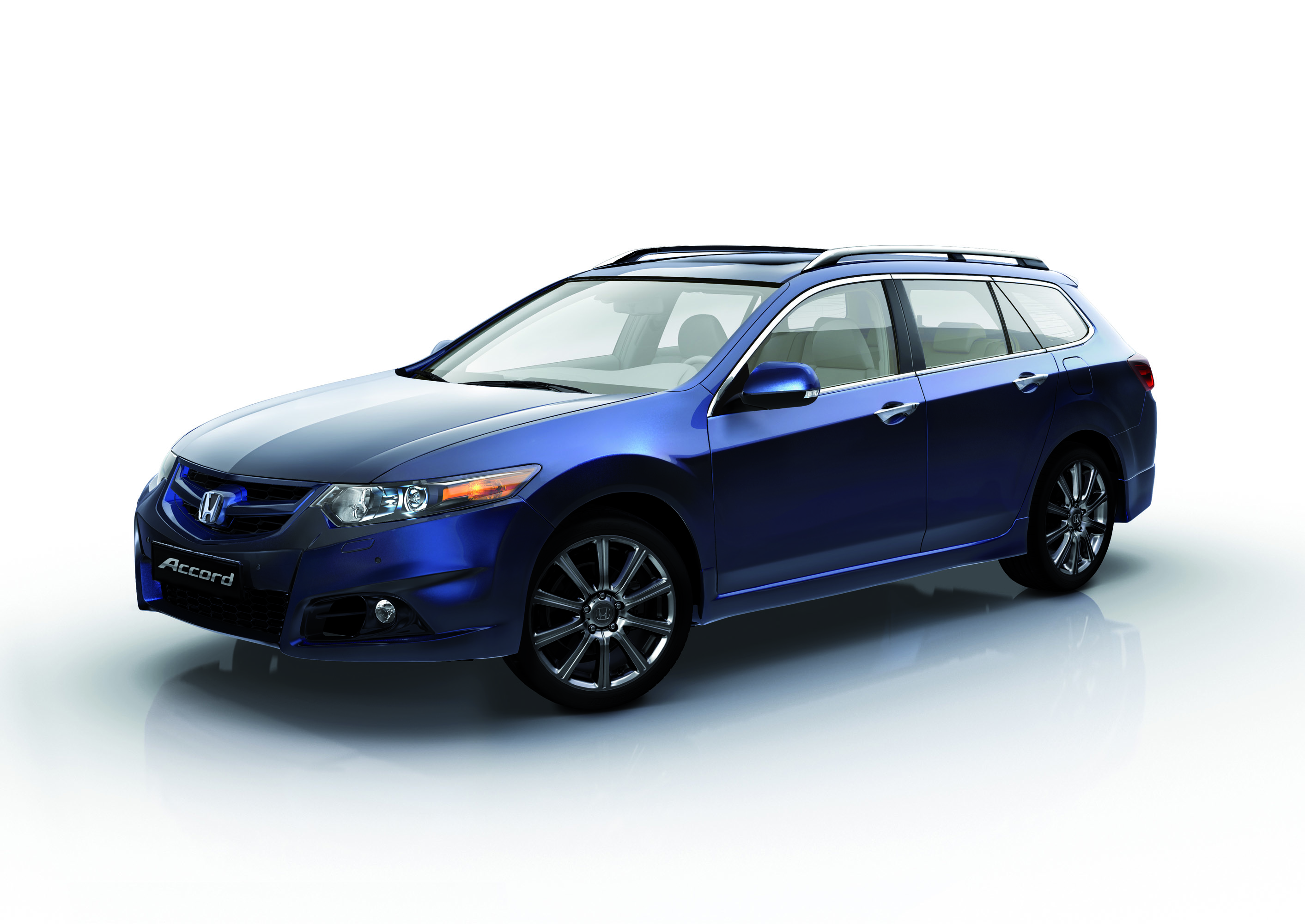 Honda Accord Tourer photo #4