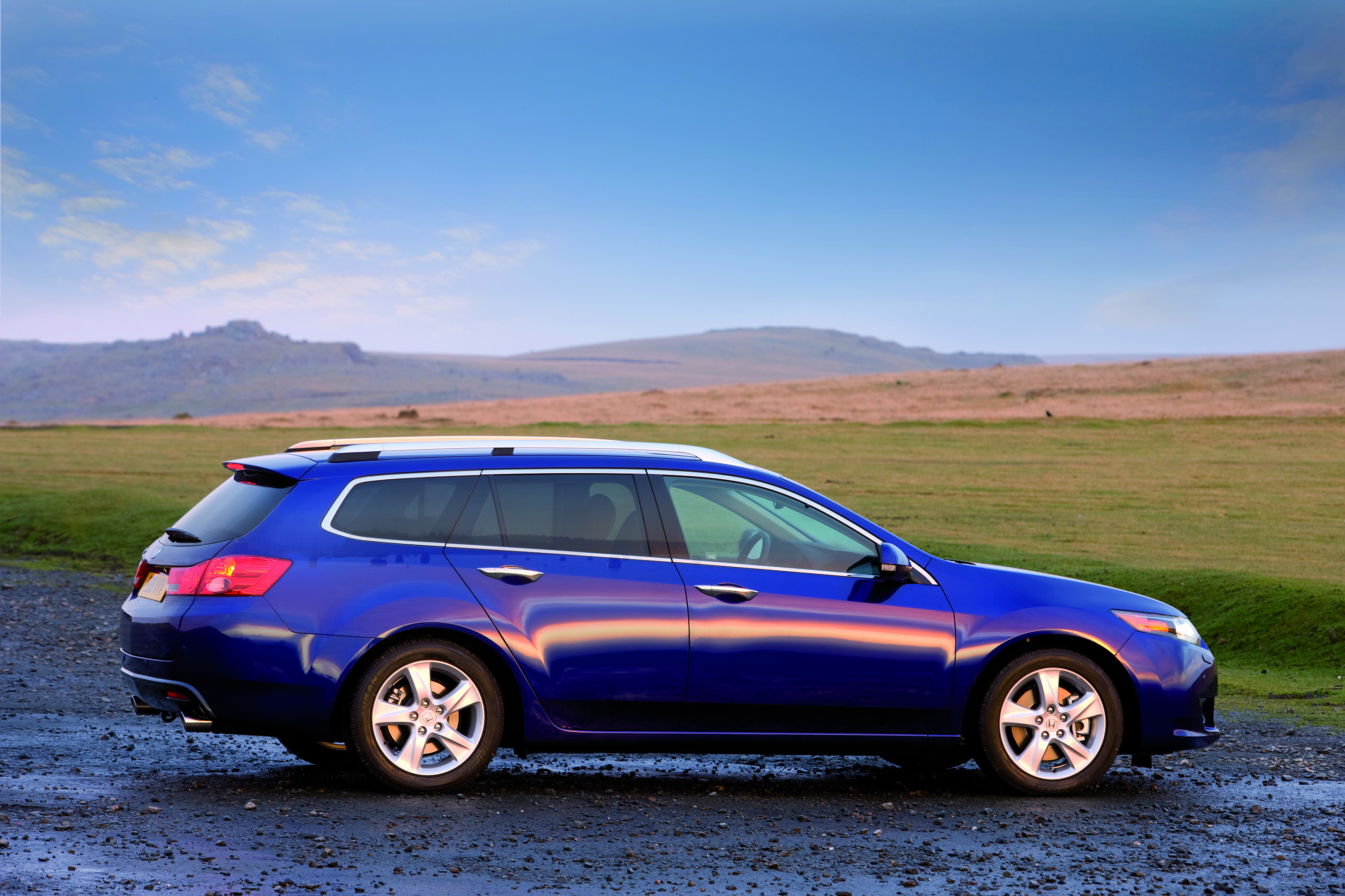 Honda Accord Tourer photo #13