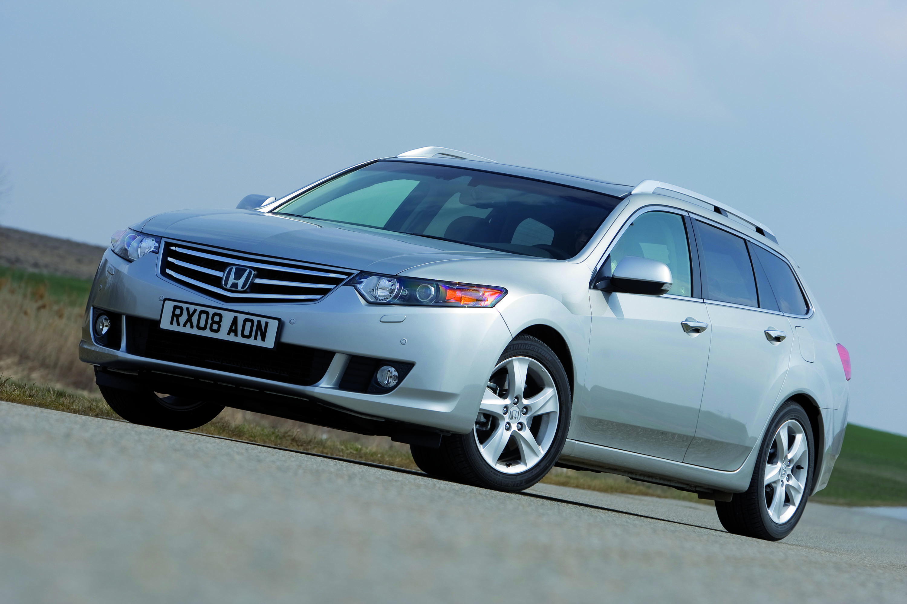 Honda Accord Tourer photo #20