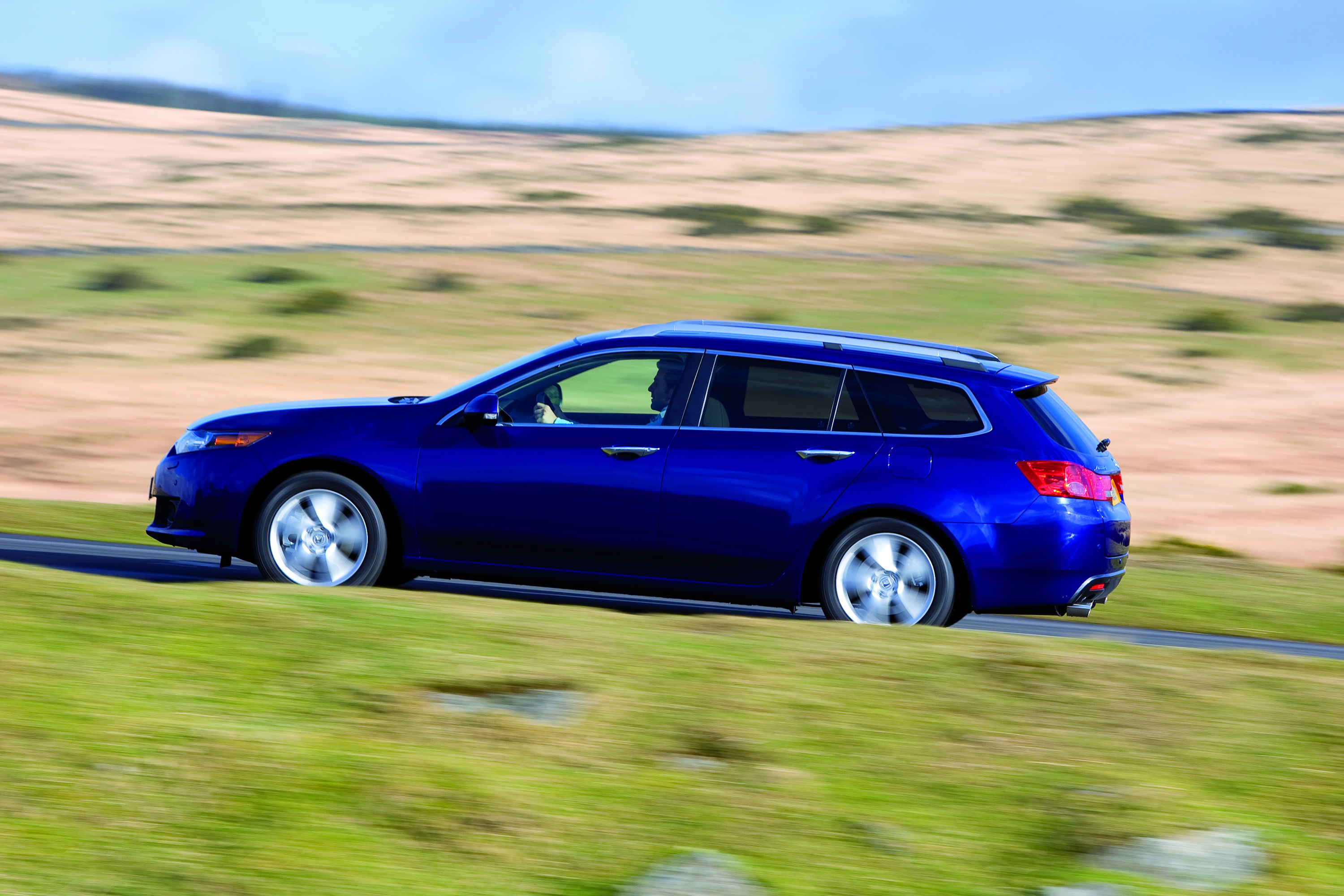 Honda Accord Tourer photo #23