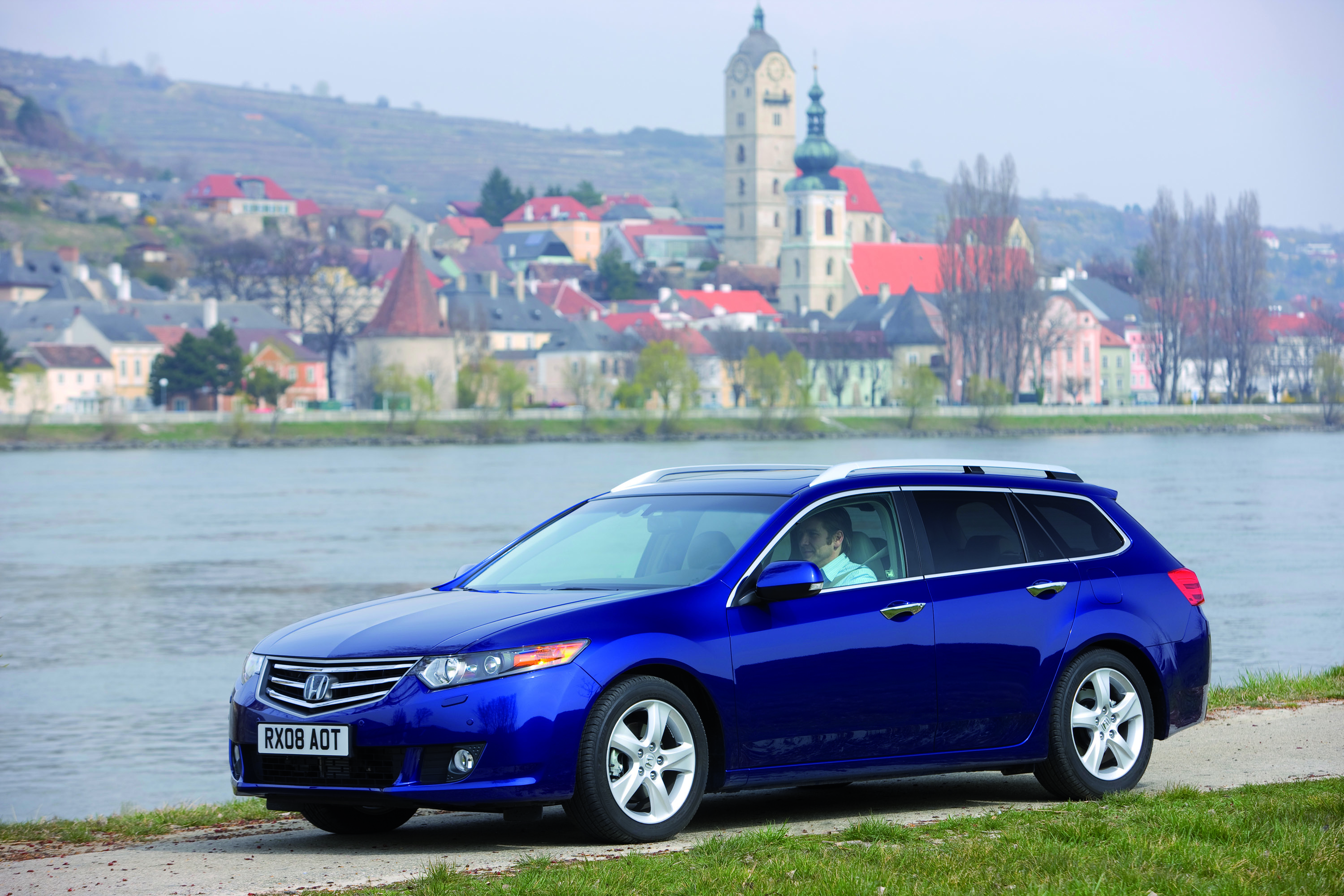 Honda Accord Tourer photo #27