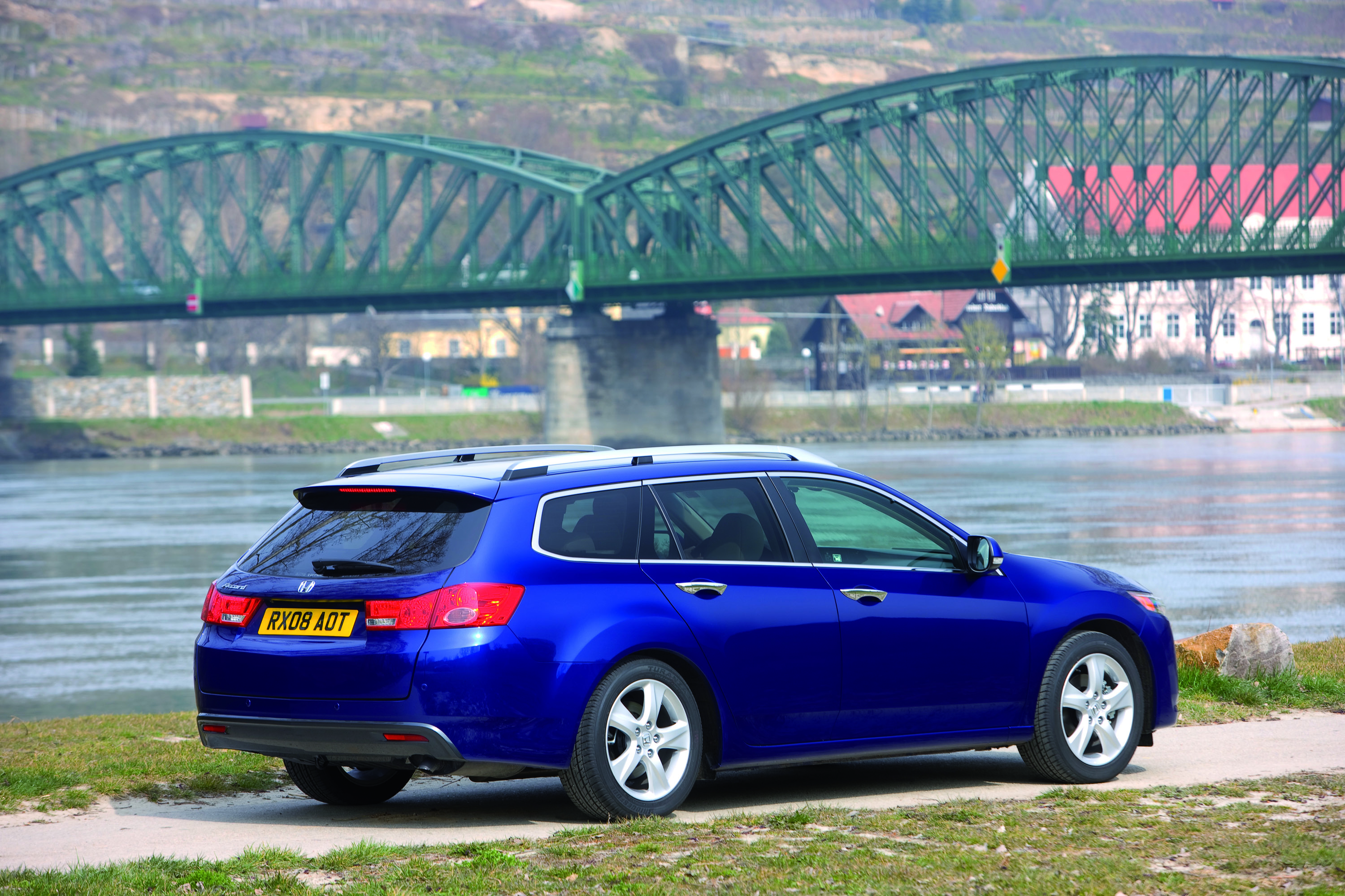 Honda Accord Tourer photo #42