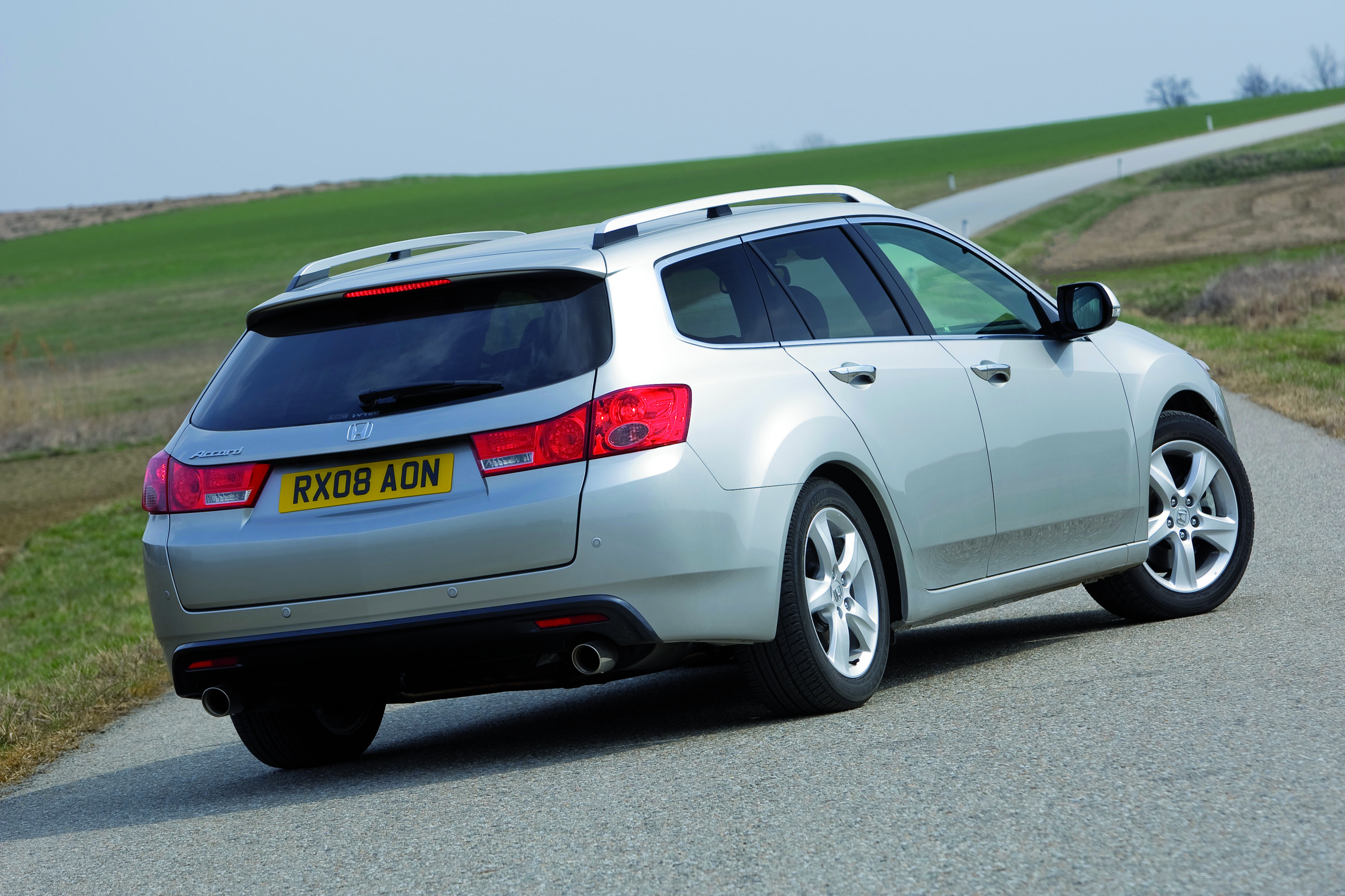 Honda Accord Tourer photo #47