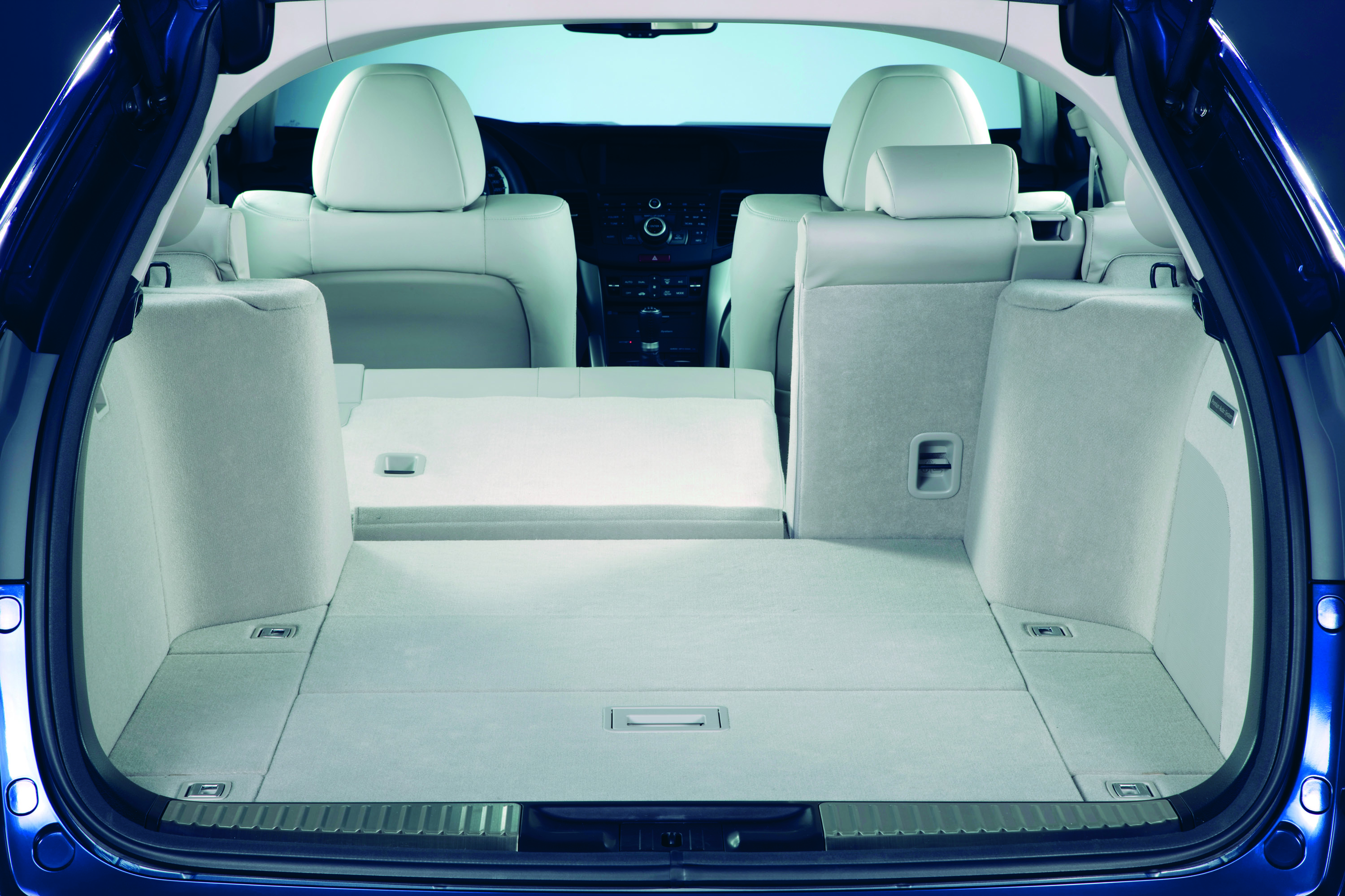 Honda Accord Tourer photo #57