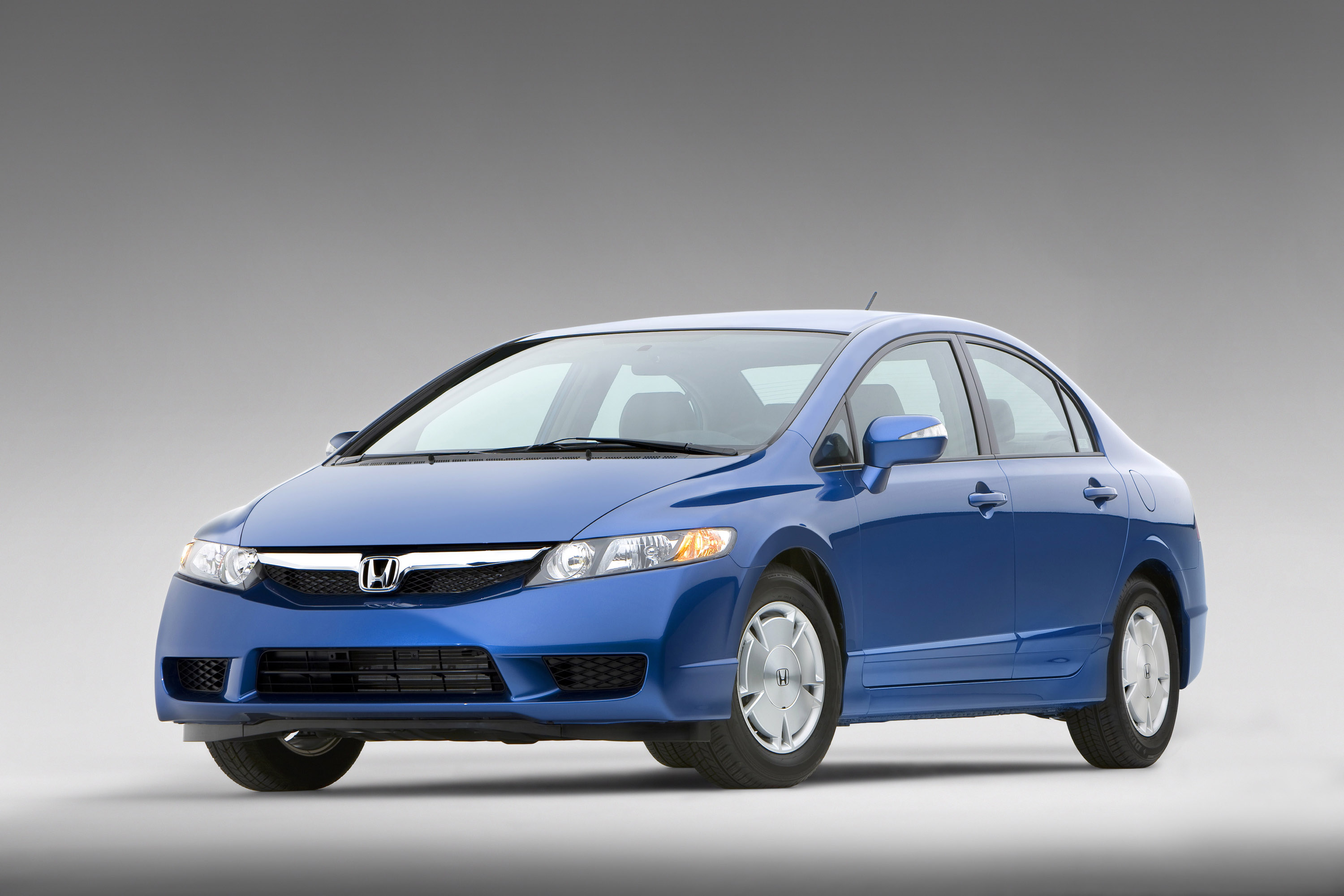 Honda Civic Hybrid photo #1