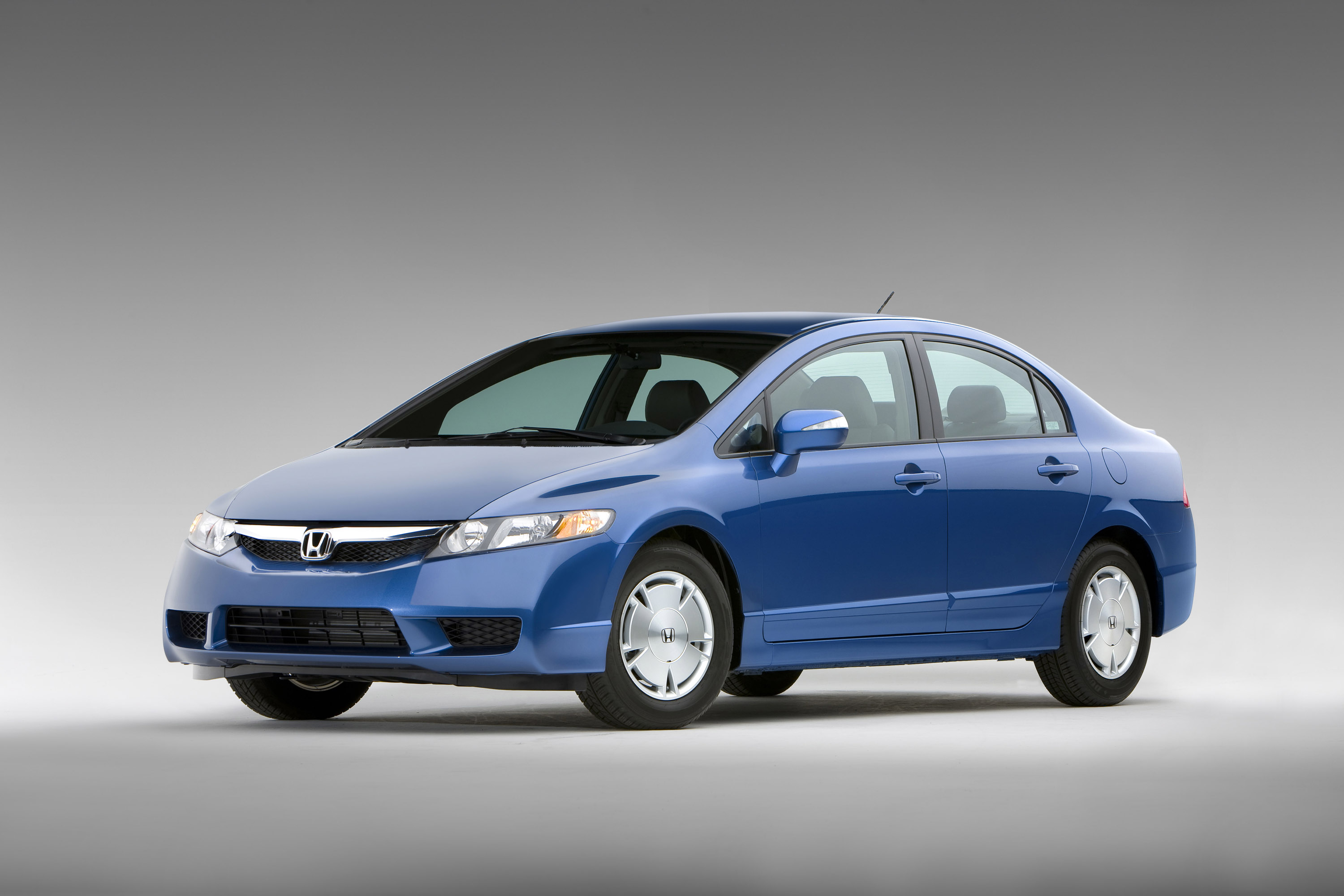 Honda Civic Hybrid photo #3