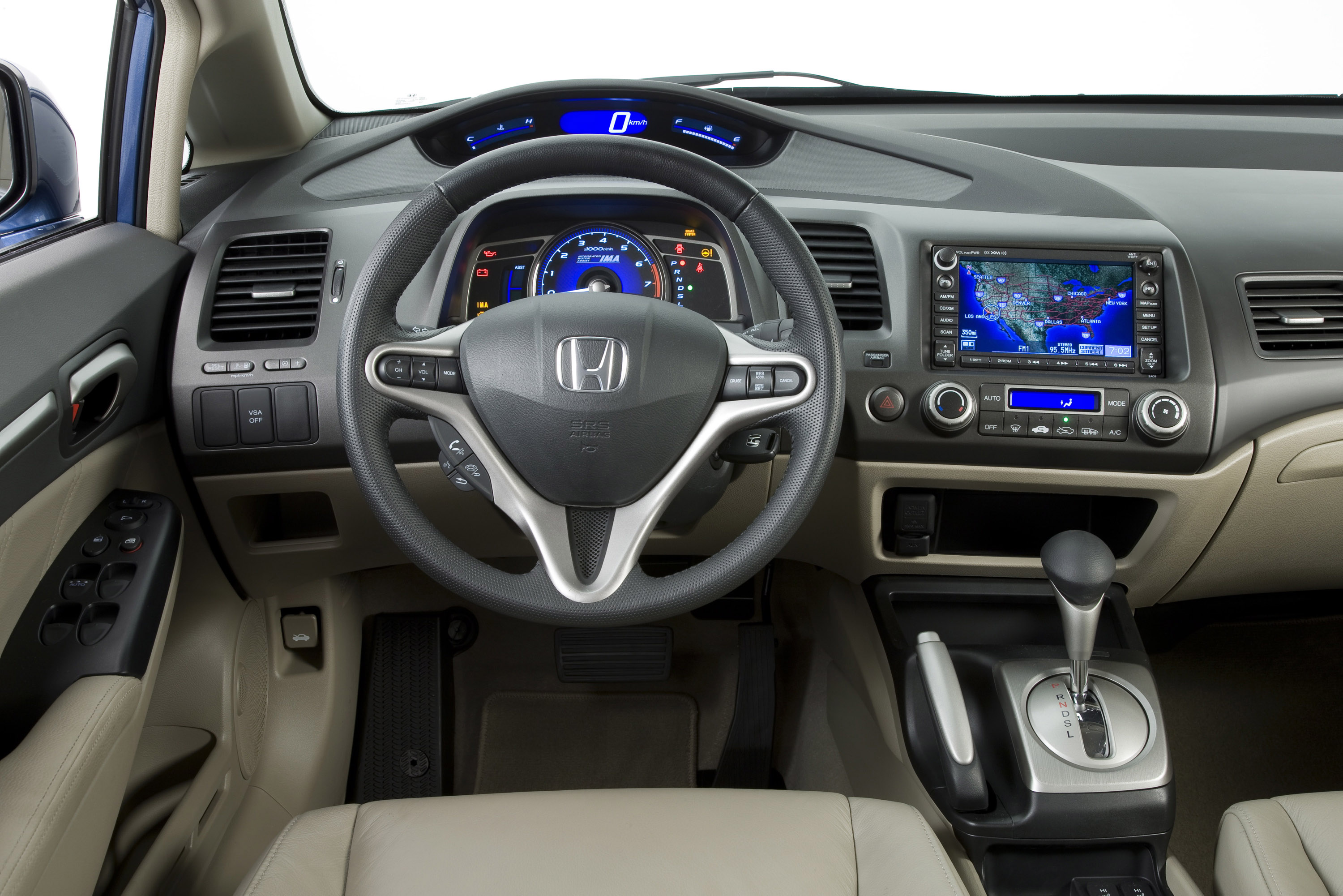 Honda Civic Hybrid photo #15