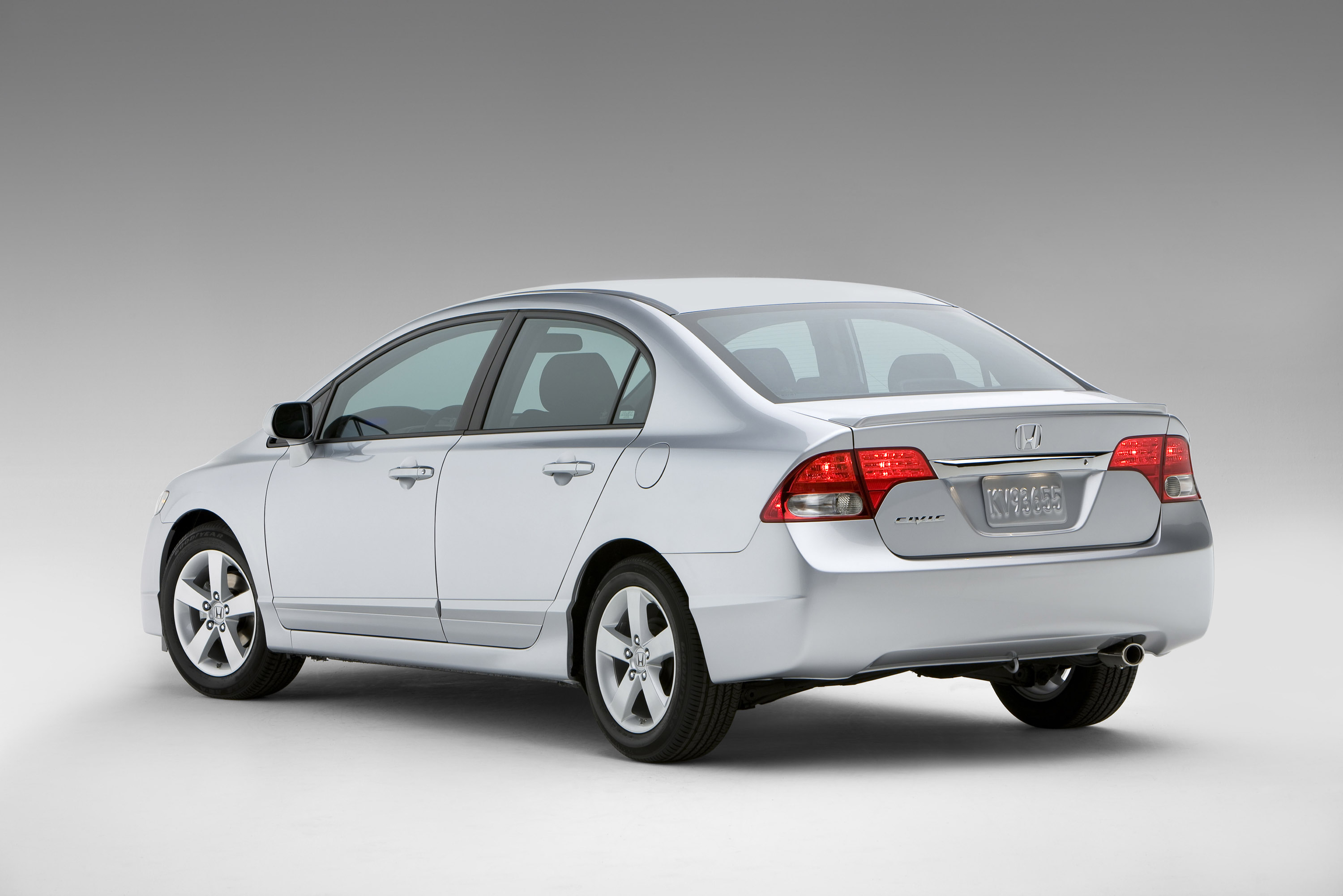 Honda Civic Sedan photo #8