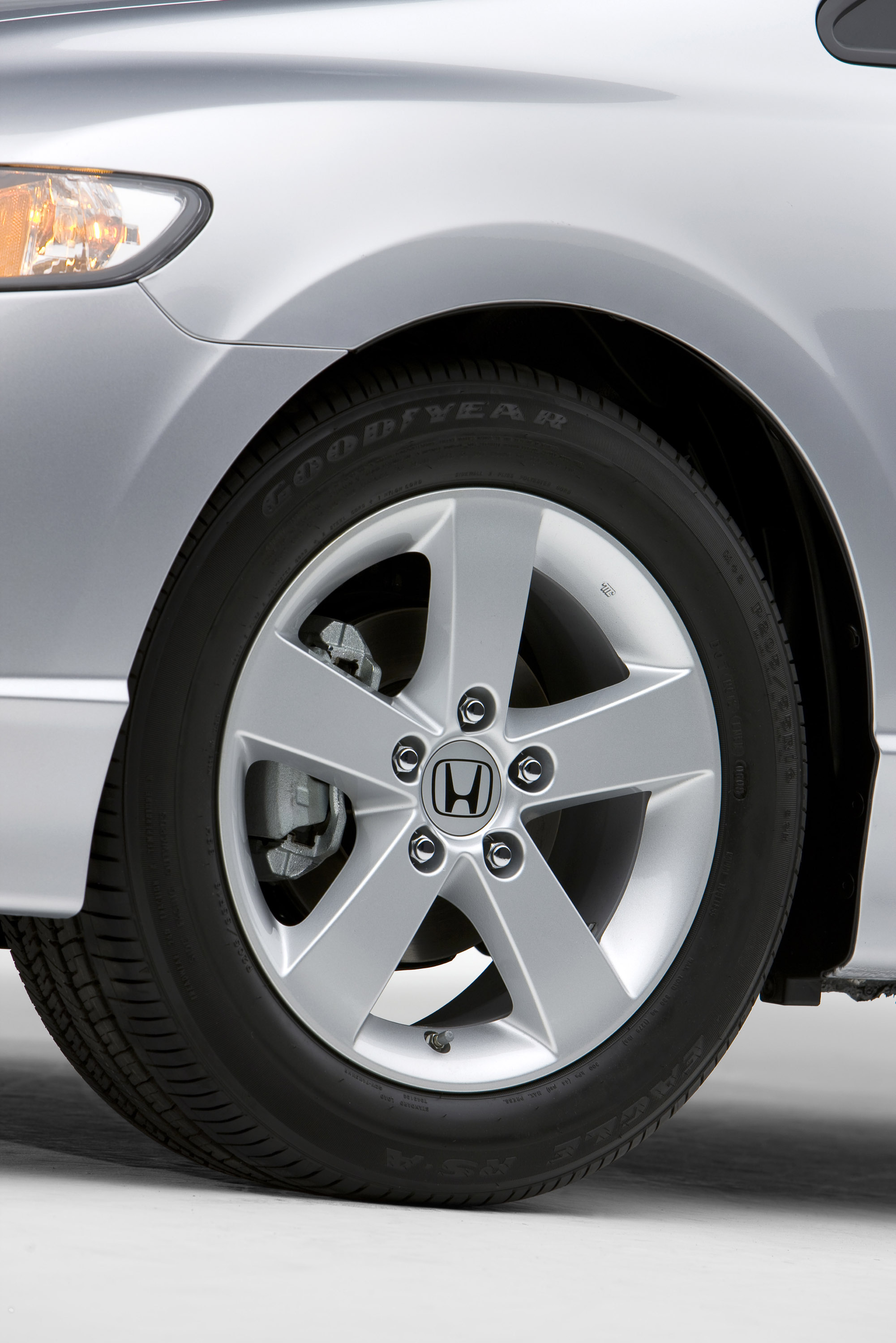 Honda Civic Sedan photo #10