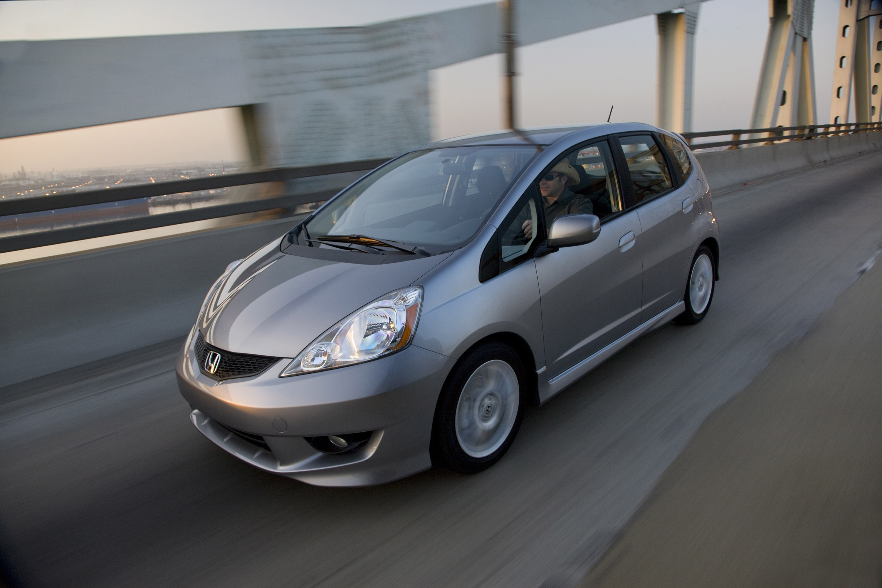 Honda Fit Sport photo #32
