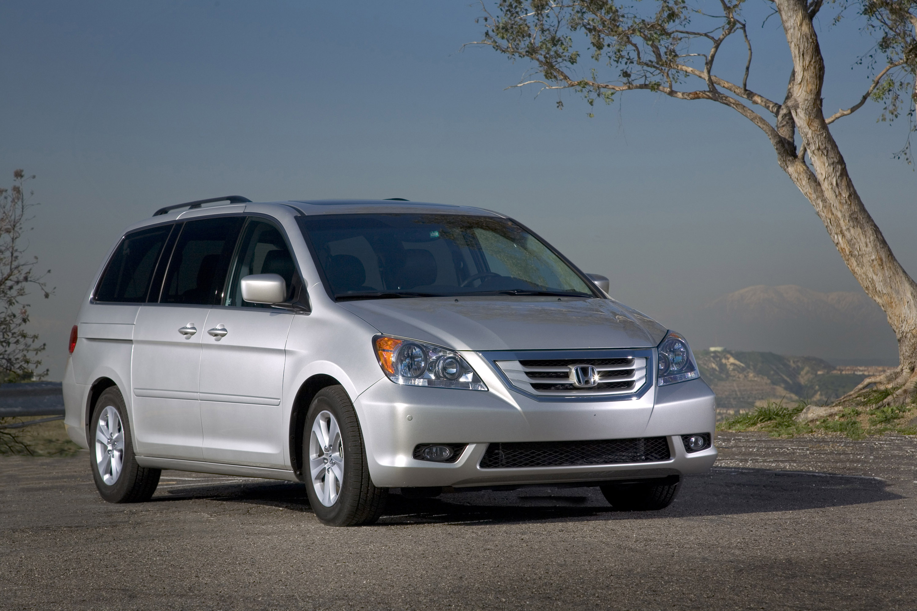 Honda Odyssey photo #4