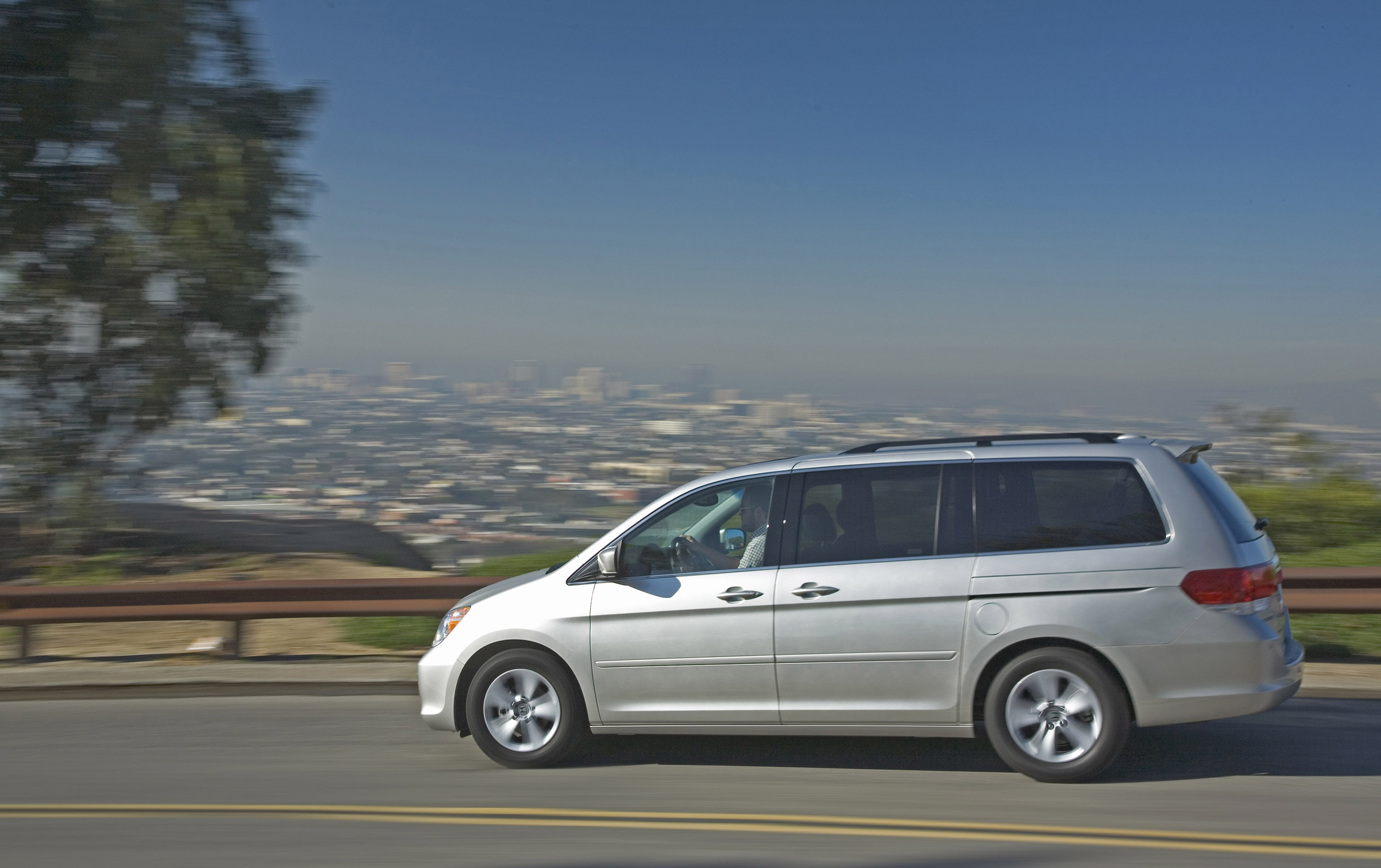 Honda Odyssey photo #12