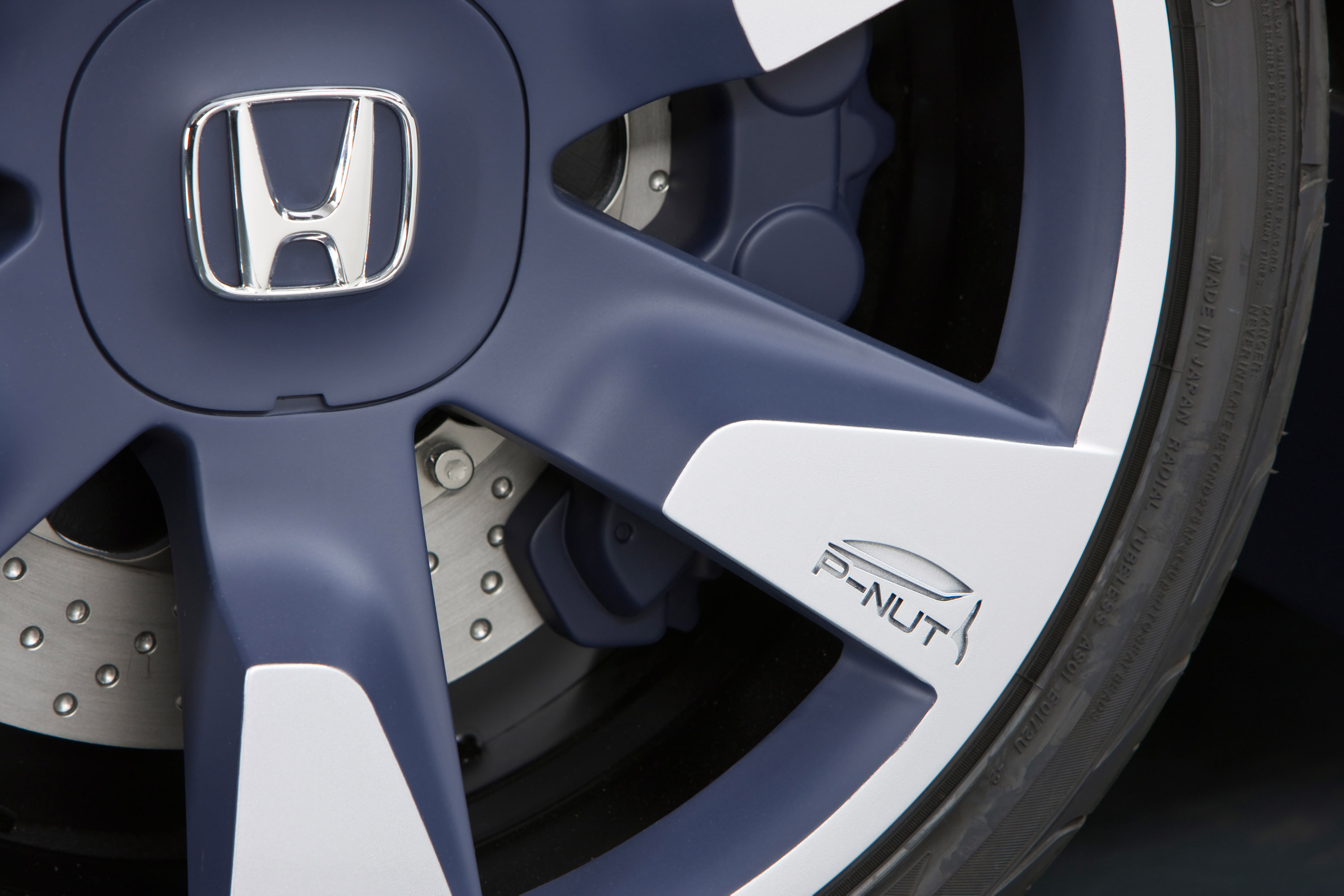Honda p-nut Concept. Small footprint, big Space - Honda p-nut Concept.