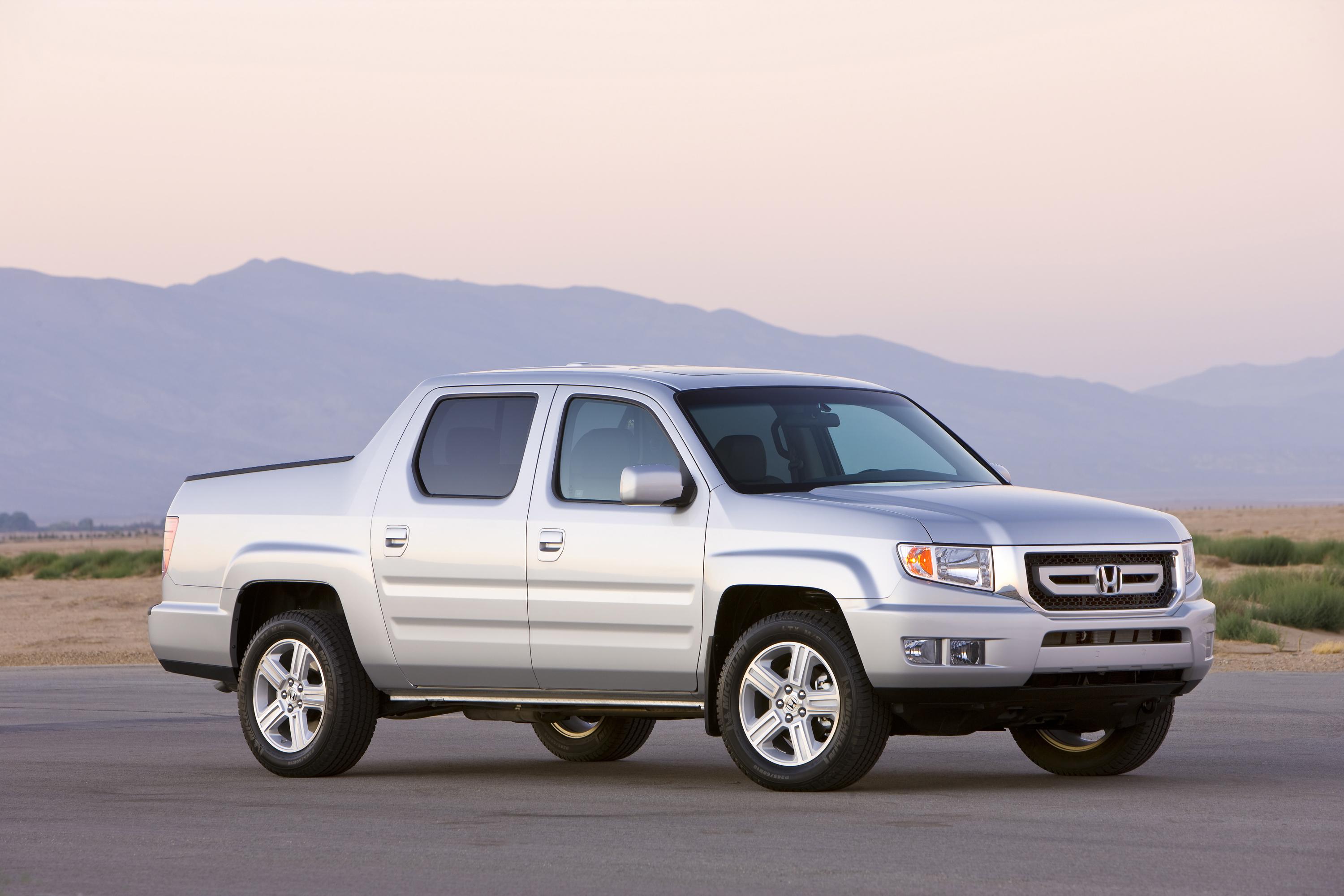 Honda Ridgeline photo #3