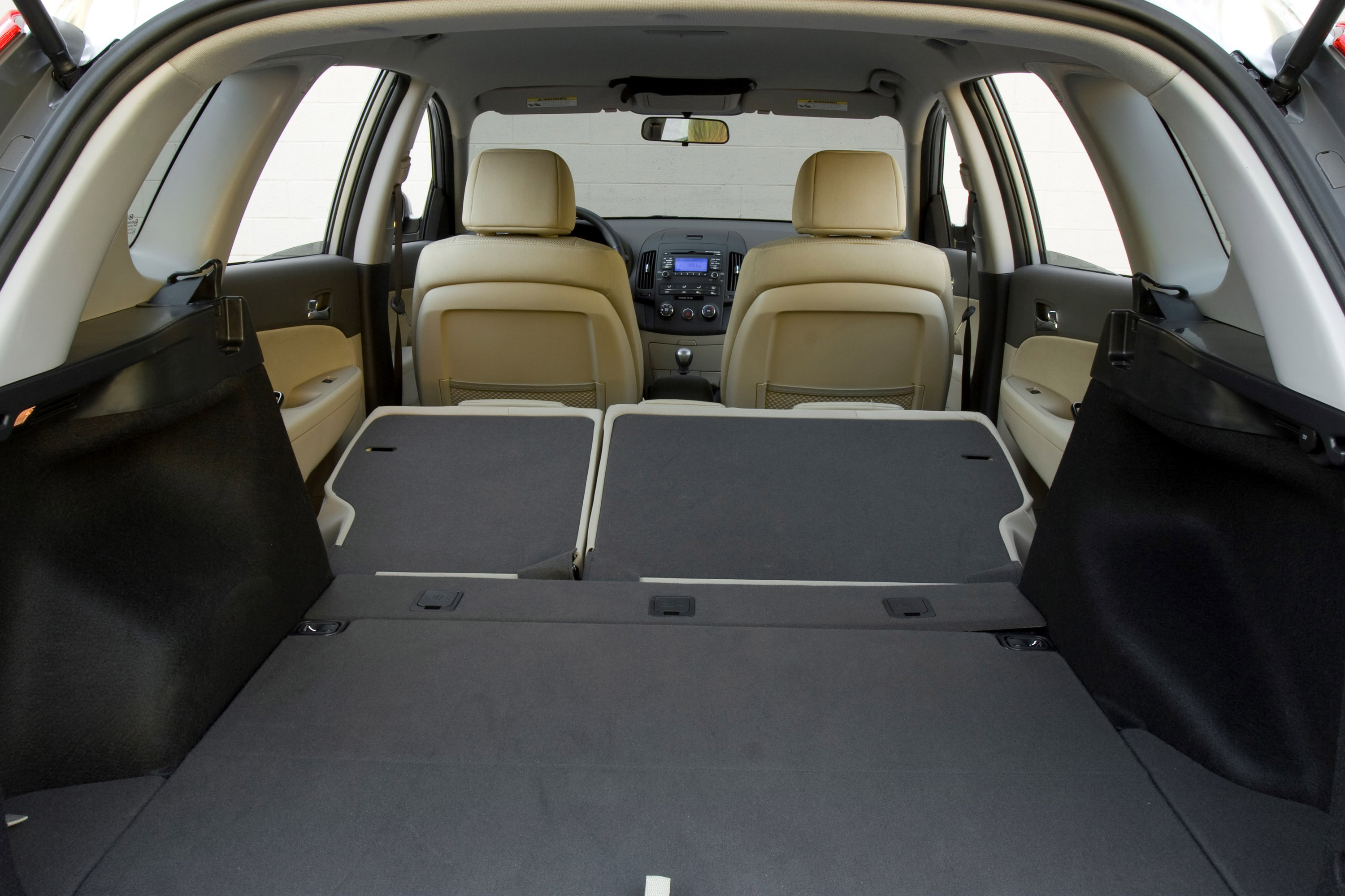 Hyundai Elantra Touring photo #33
