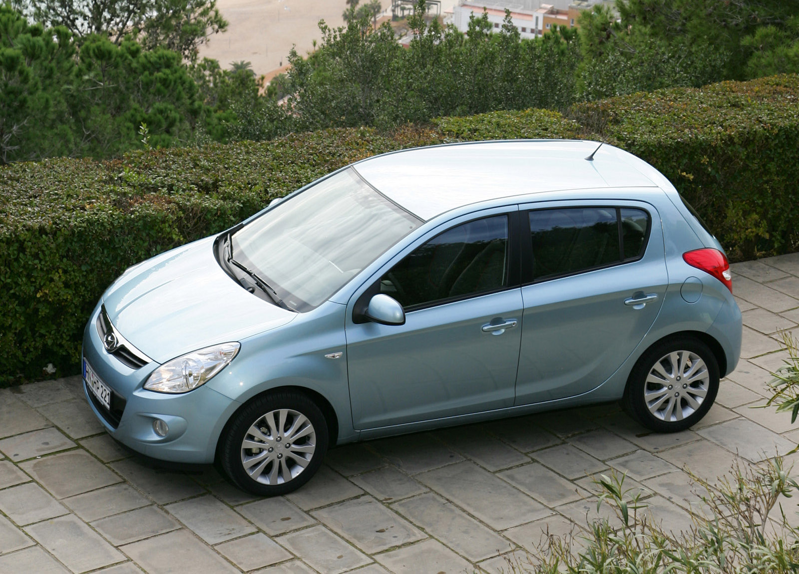 Hyundai i20 photo #30
