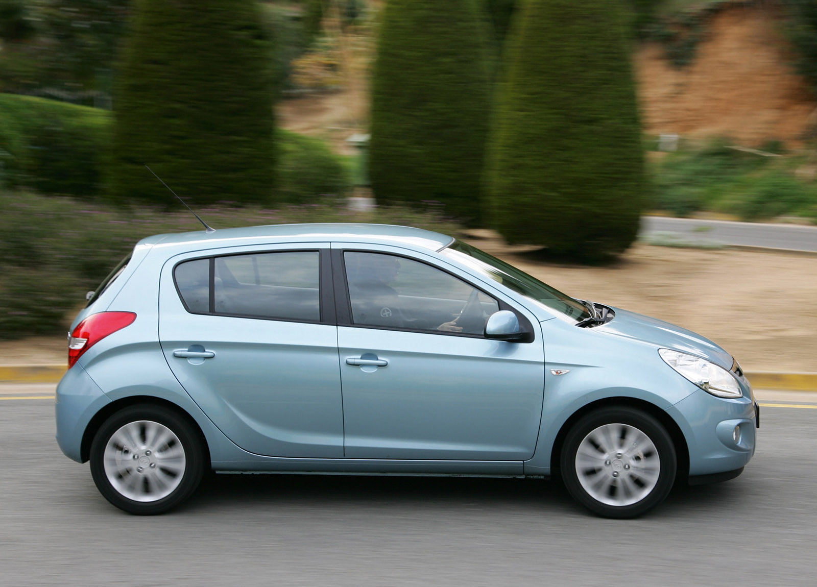 Hyundai i20 photo #32