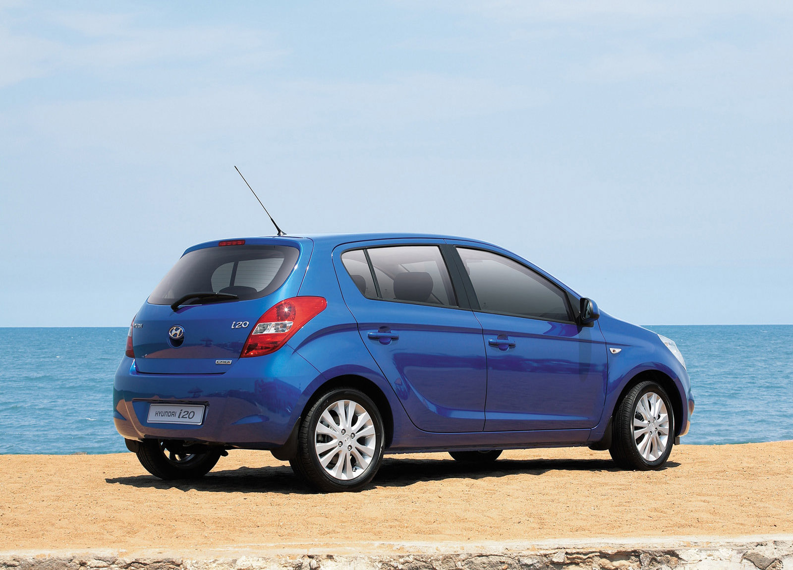 Hyundai i20 photo #36