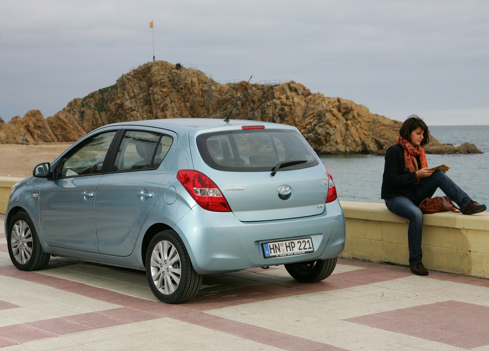 Hyundai i20 photo #51