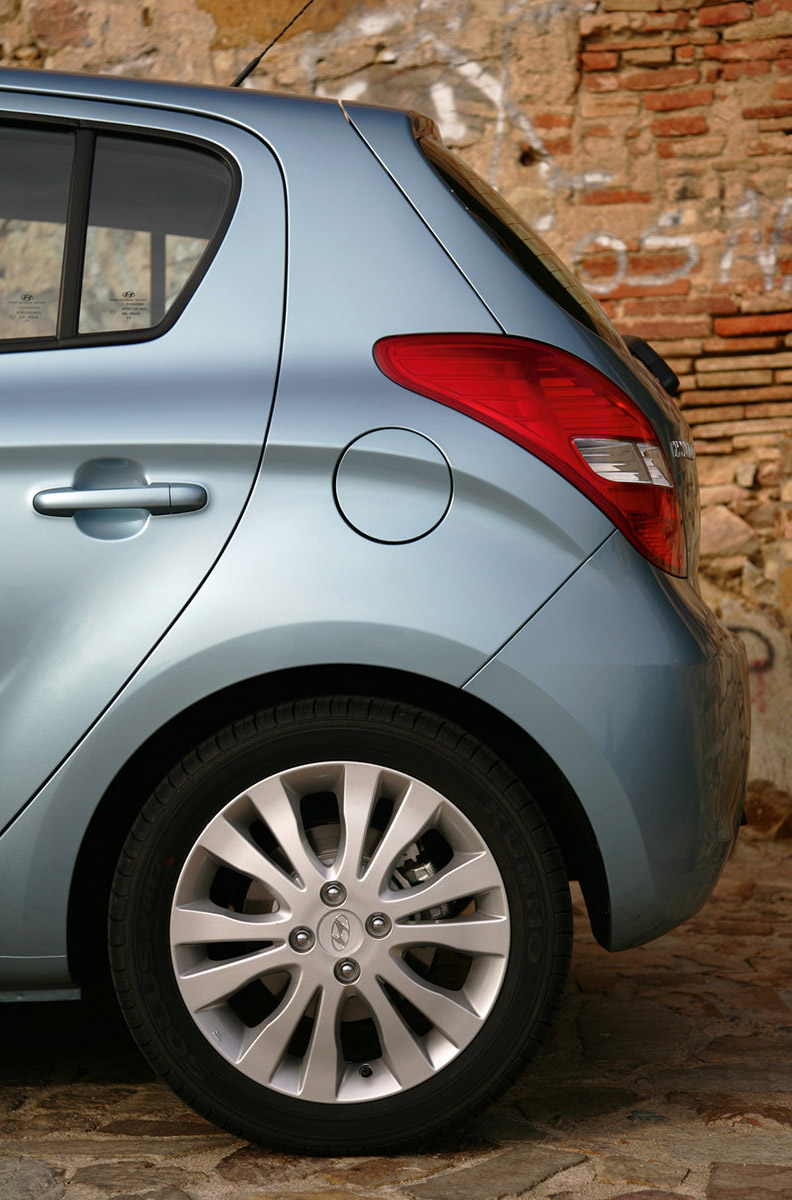 Hyundai i20 photo #55
