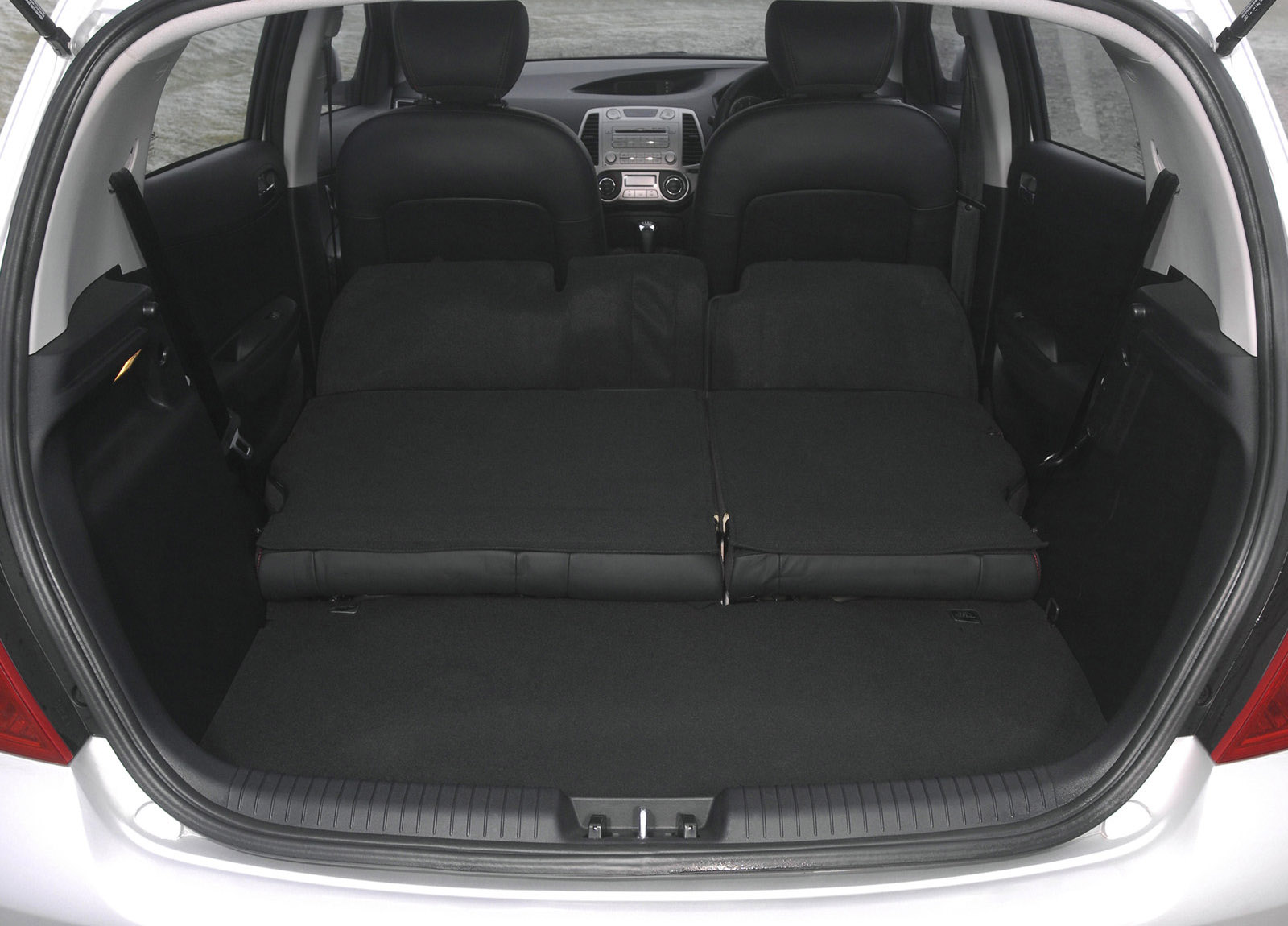 Hyundai i20 photo #62