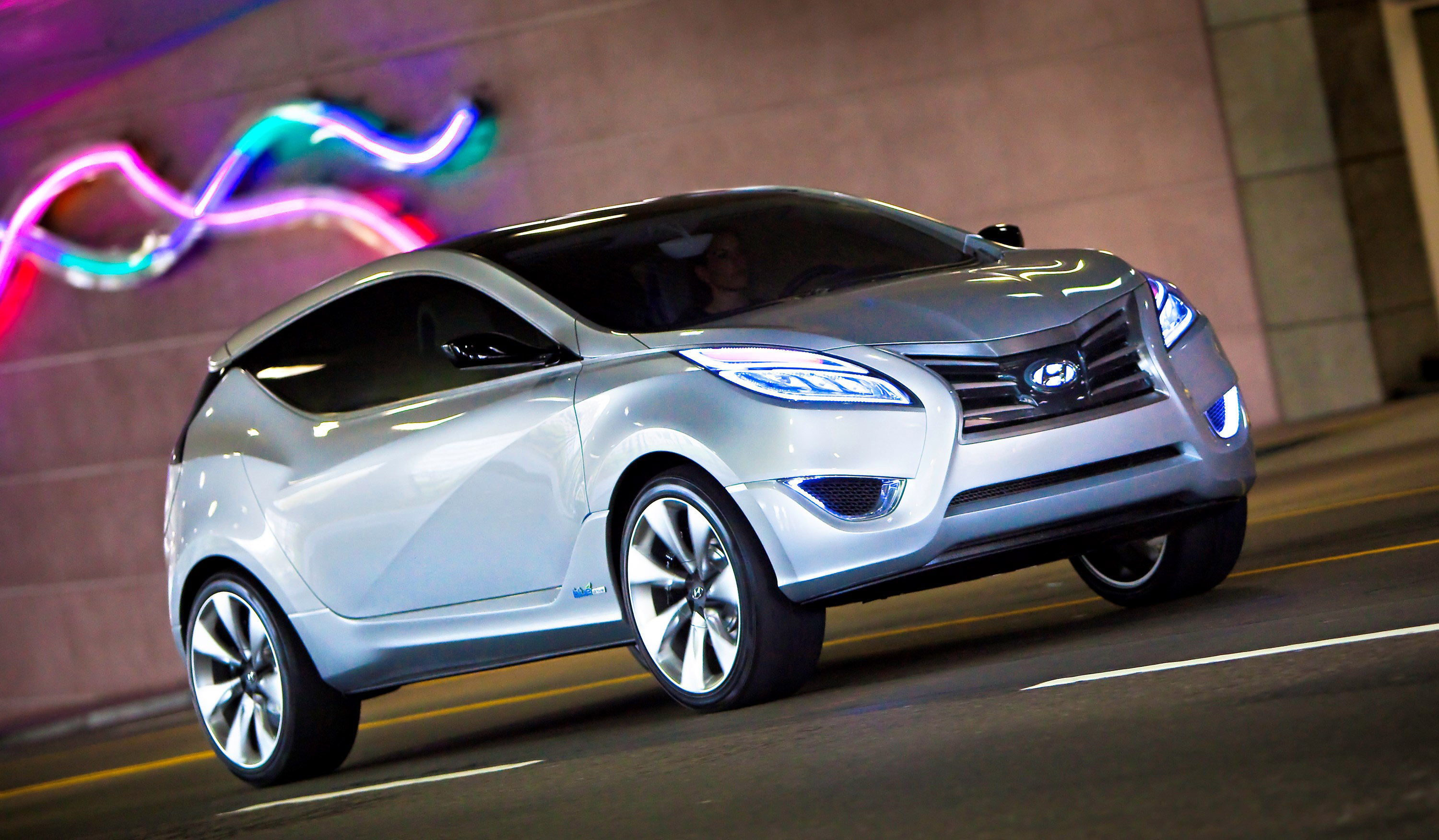 Hyundai Nuvis Concept photo #20