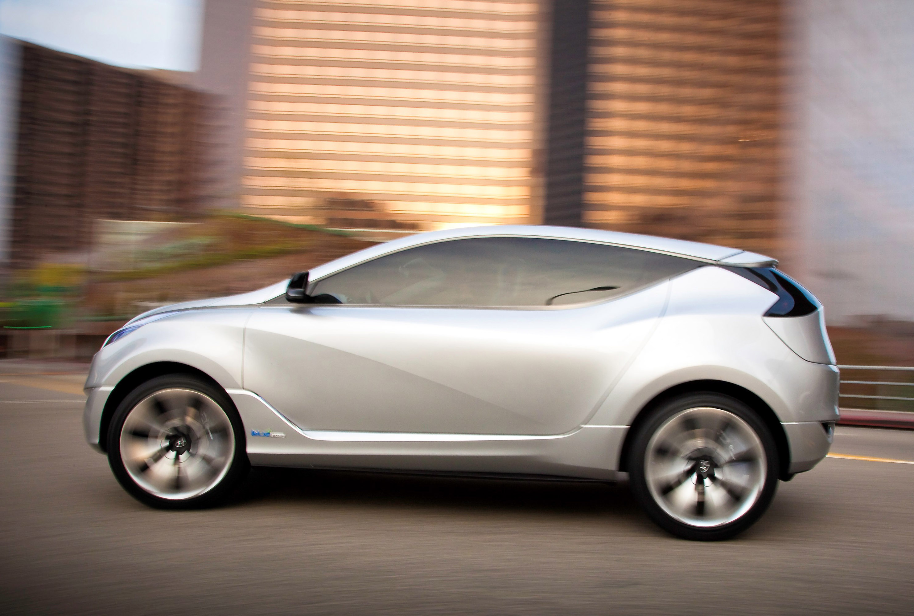 Hyundai Nuvis Concept photo #35