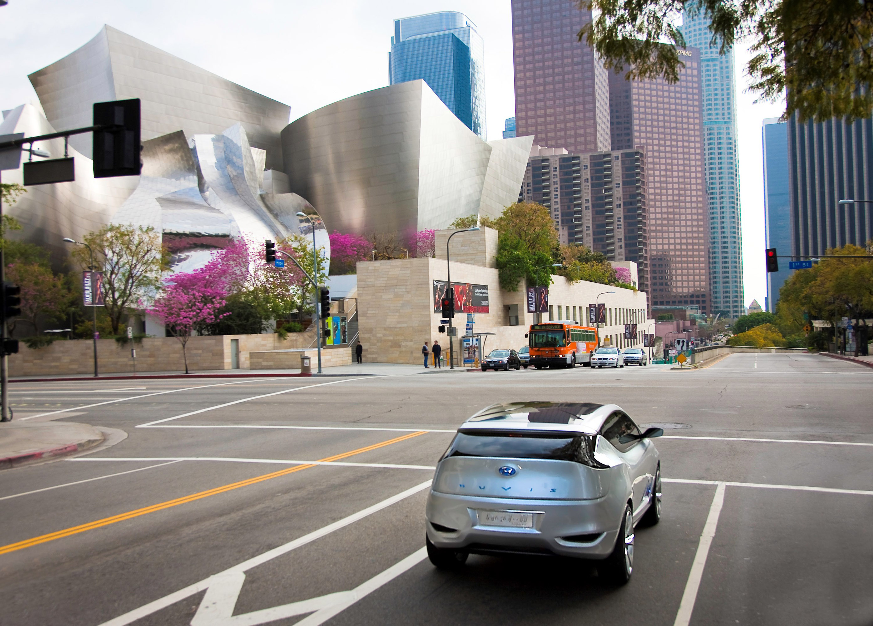Hyundai Nuvis Concept photo #38