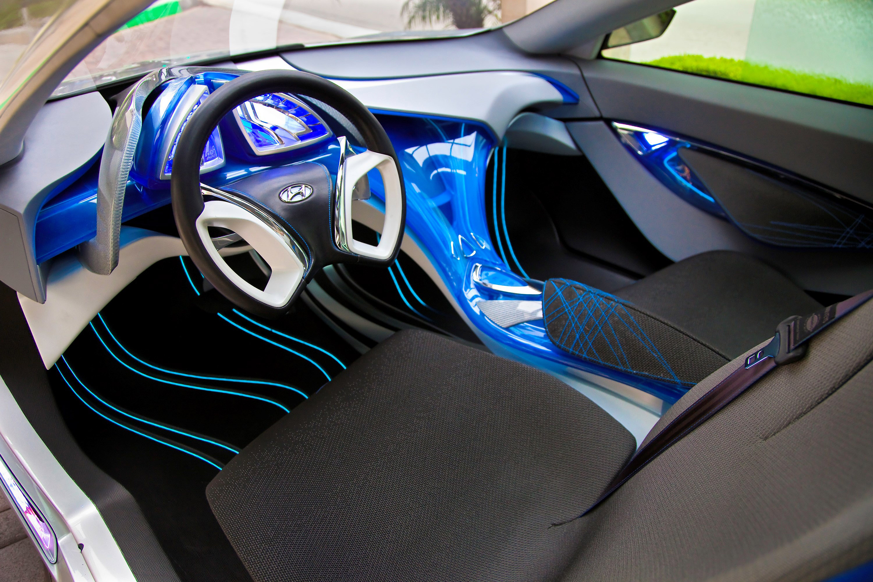 Hyundai Nuvis Concept photo #96