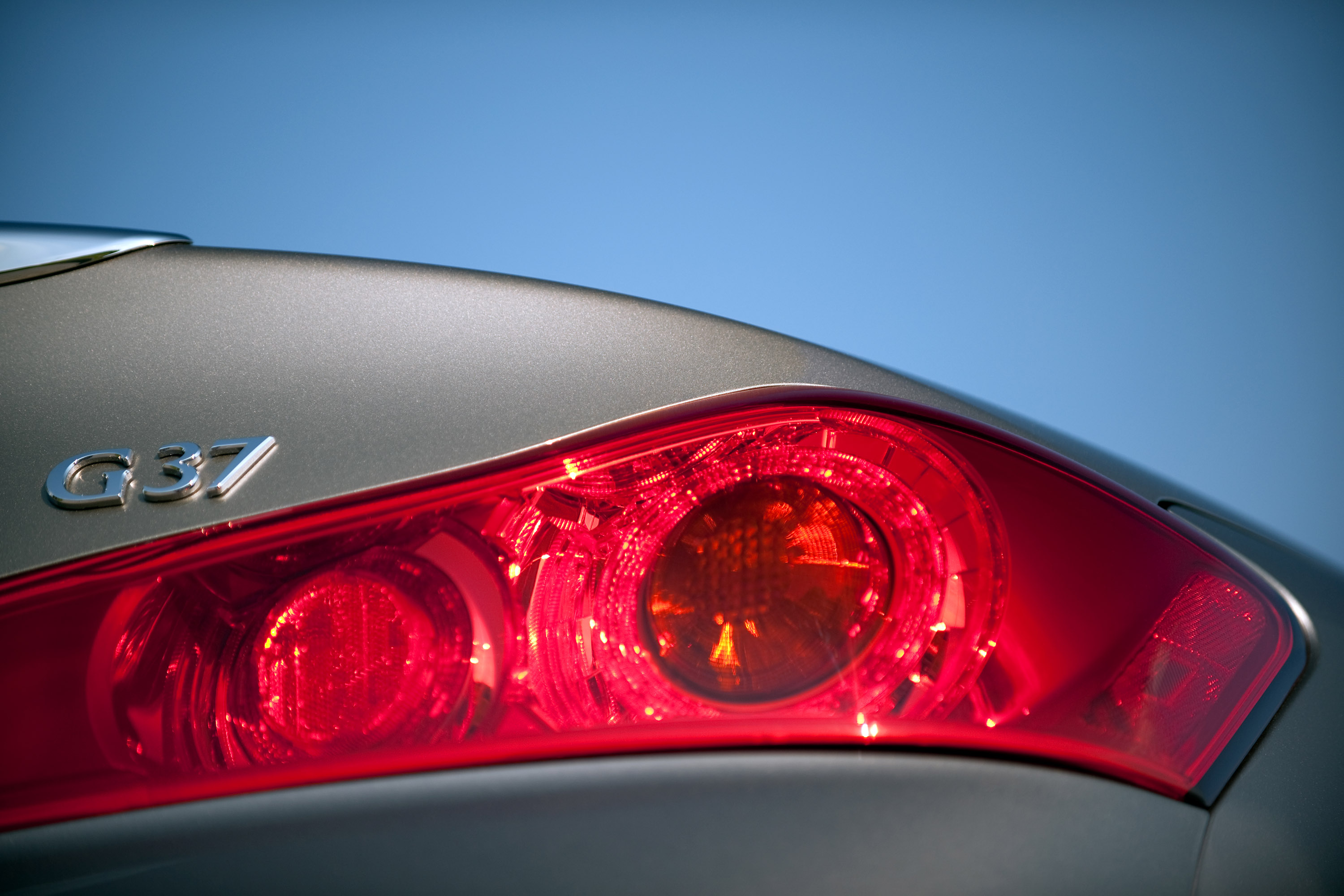 Infiniti G37 Convertible photo #27